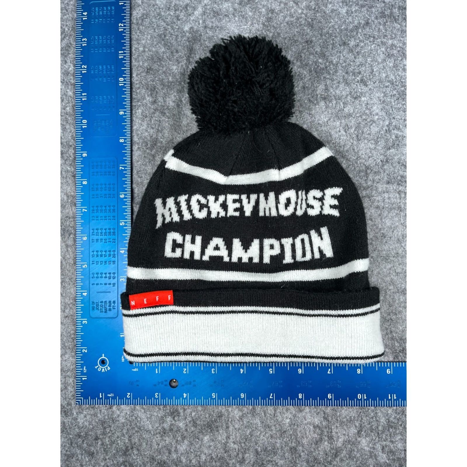 Disney VINTAGE: Disney x Neff Mickey Mouse Champion Beanie Toque Adult OneSize Black Acrylic Pom Size ONE SIZE - 5 Thumbnail