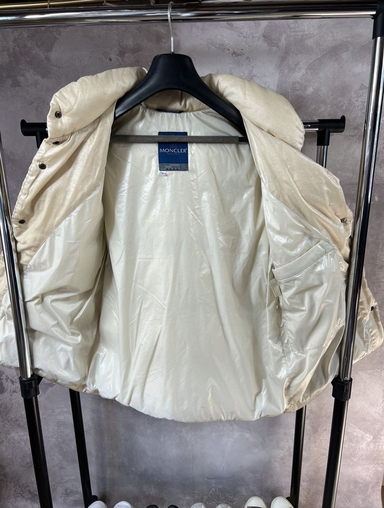 Moncler Grenoble Vintage 90s Moncler Grenoble Down Jacket Size M / US 6-8 / IT 42-44 - 8 Thumbnail