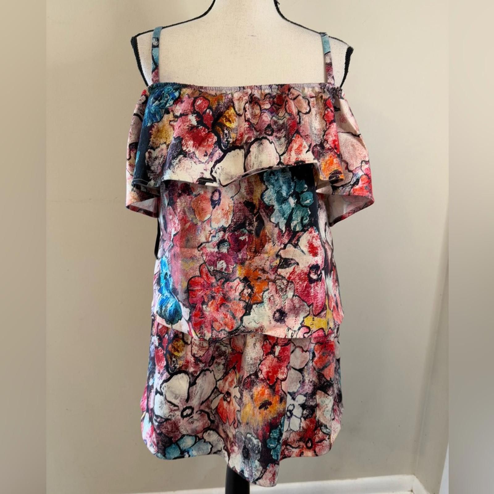 black halo floral dress Black Halo sleeveless floral cocktail dress w/ big ruffle main image 1