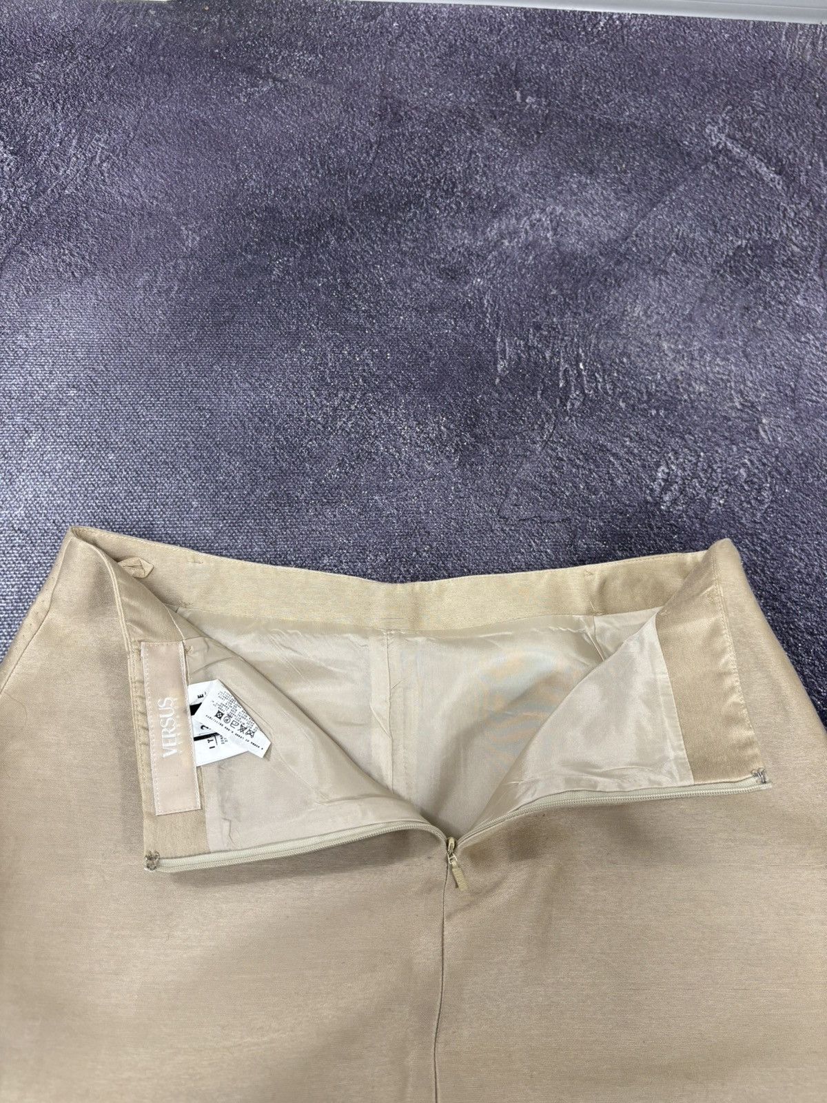 Versace × Versus Versace Versace Versus Women’s Classic Luxury Midi Skirt Size 28" / US 6 / IT 42 - 18 Thumbnail