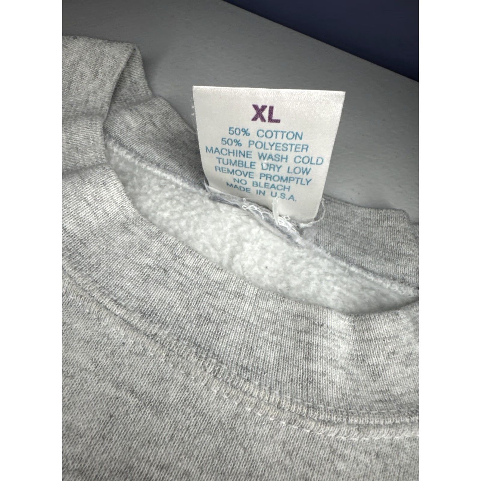 Vintage VINTAGE Dan Majerle Hoopwear Made In USA Crewneck Sweatshirt Suns Tag XL Fits S Gray Men Sweatshirt USA 90s? Size US S / EU 44-46 / 1 - 4 Thumbnail