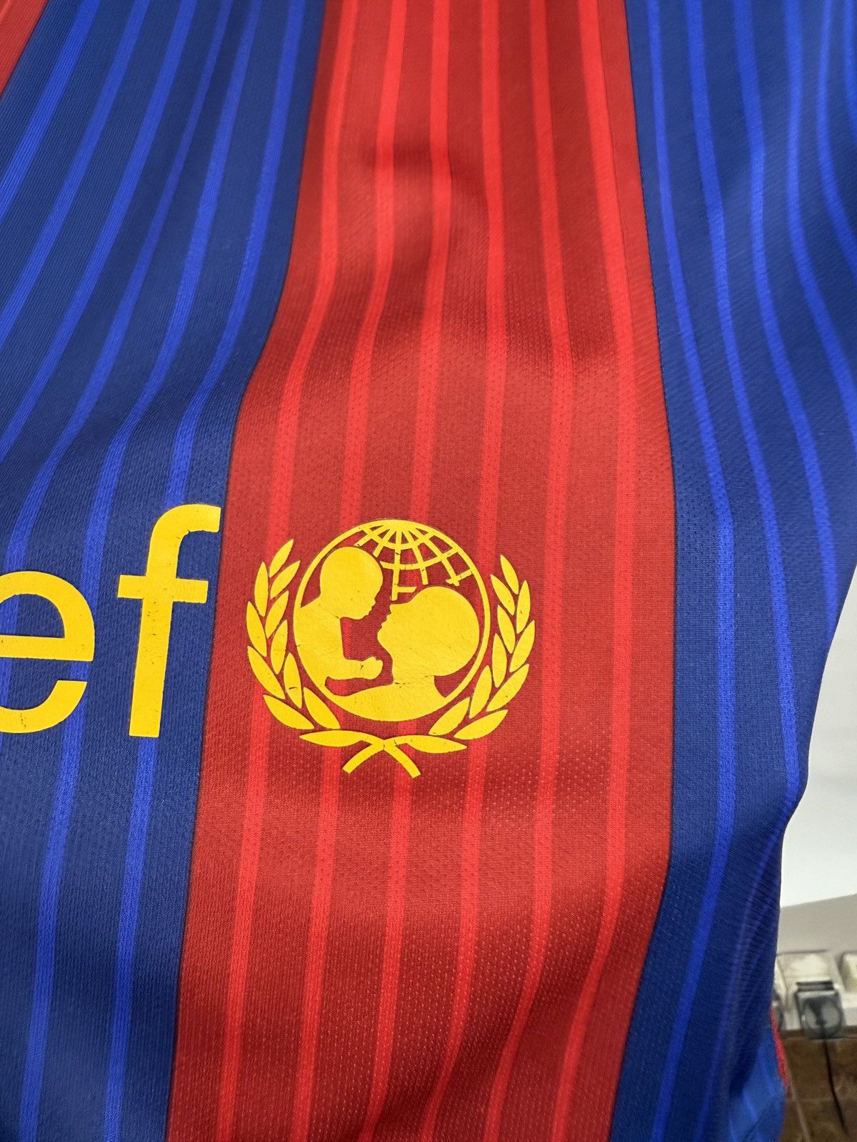 Nike 🇪🇸 Nike F. C. Barcelona FIFA 2015/16 Soccer Jersey T-Shirt Size US M / EU 48-50 / 2 - 13 Thumbnail