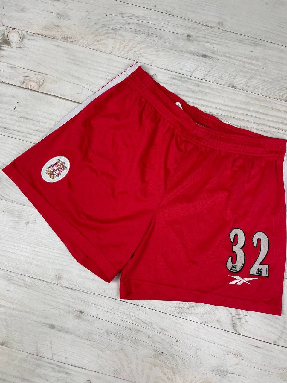 Reebok REEBOK LIVERPOOL 1996 1998 HOME FOOTBALL SOCCER SHORTS Size US 32 / EU 48 - 3 Thumbnail