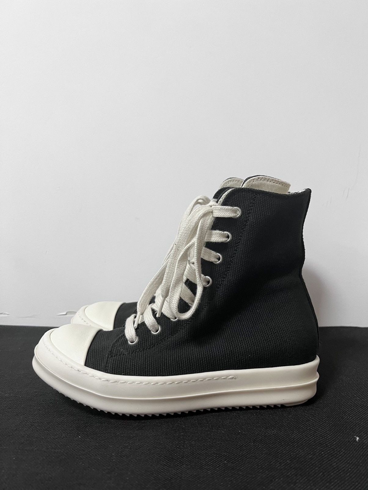 Rick Owens Drkshdw Rick owens drkshdw ramones high top sneakers sz35 Size US 5 / IT 35 - 2 Thumbnail