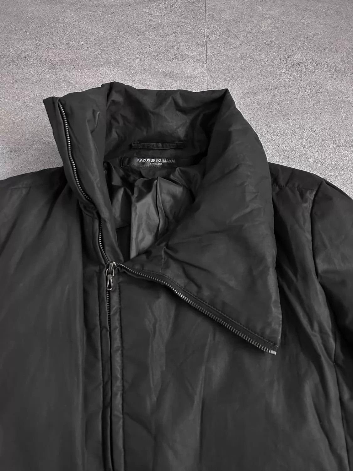 Kazuyuki Kumagai Attachment kazuyuki kumagai attachment deconstructed dark cotton JKT Size US S / EU 44-46 / 1 - 2 Thumbnail