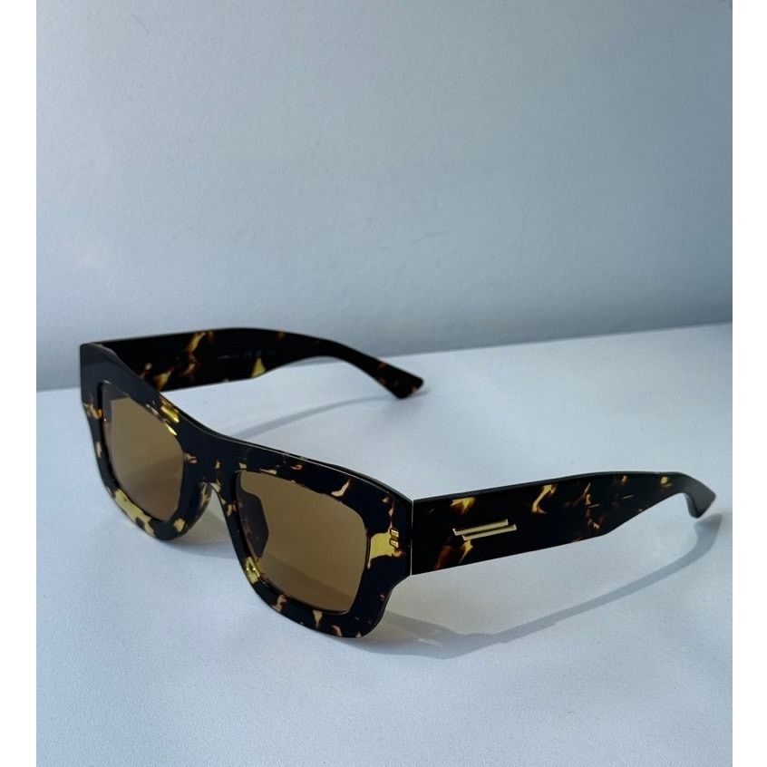 Bottega Veneta NEW Bottega Veneta BV1357S Unisex Tortoise Brown Sunglasses Size ONE SIZE - 2 Thumbnail