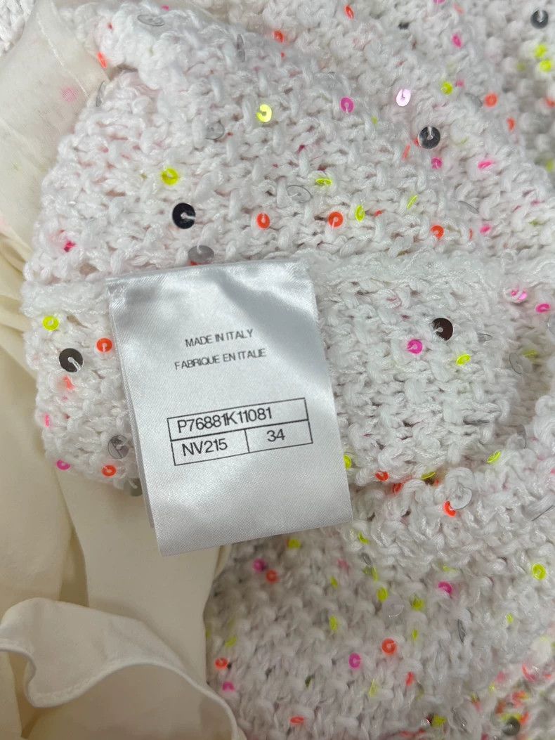 Chanel Chanel 24P pink sequin tweed skirt Size 42" / US 20 - 4 Thumbnail
