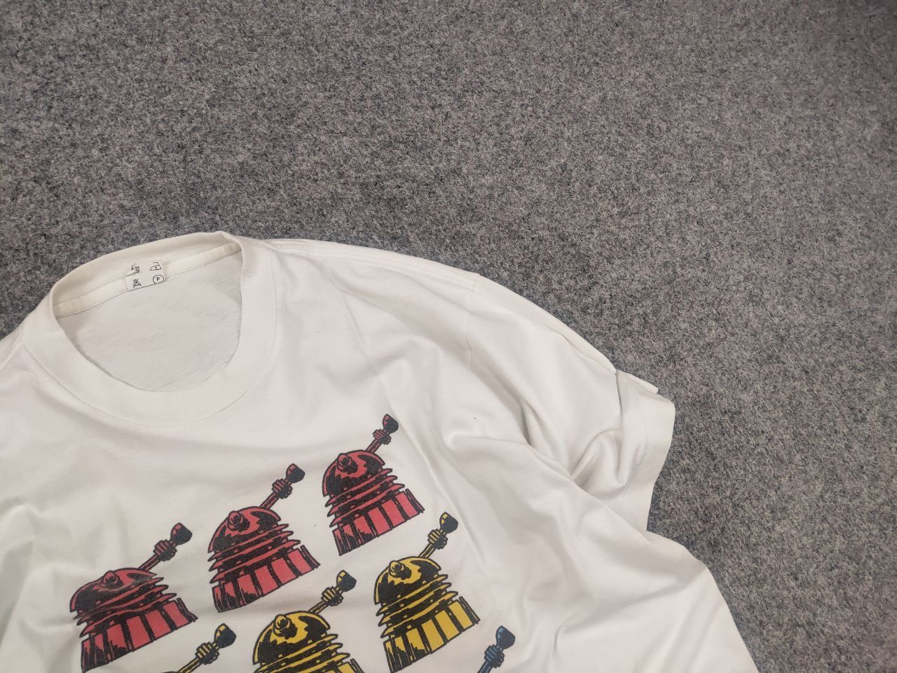 Vintage Vintage 1991's Heat Set Doctor Who at Momi Graphic Shirt Tee Size US L / EU 52-54 / 3 - 4 Thumbnail