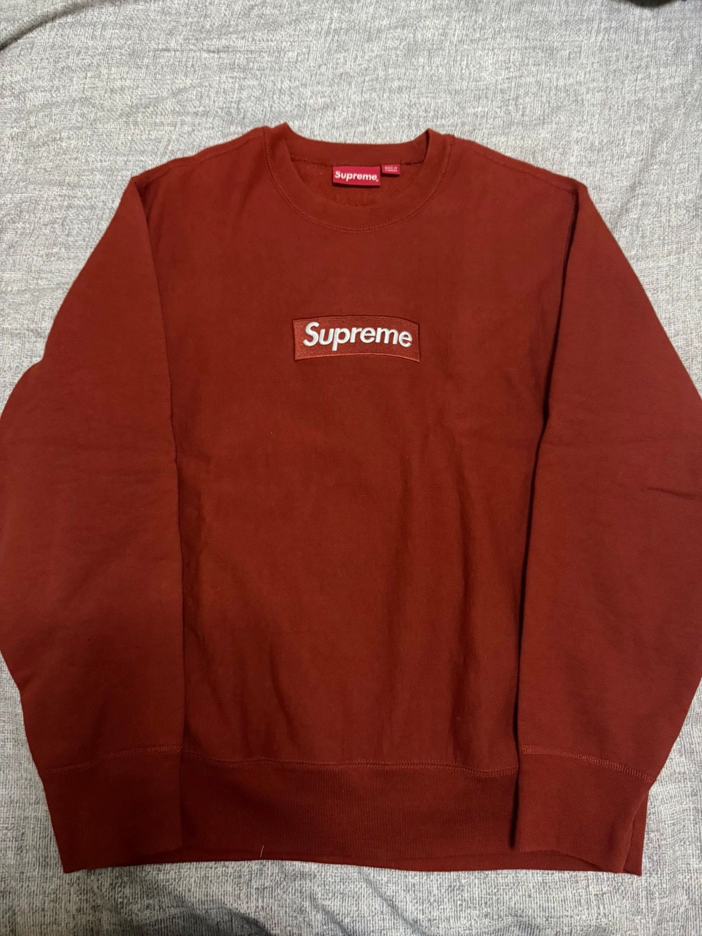 Supreme Supreme FW22 Brick Red Box Logo Crewneck Size M Size US M / EU 48-50 / 2 - 1 Thumbnail