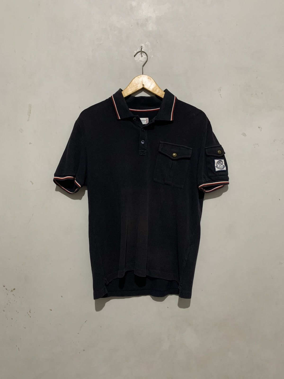 Moncler Gamme Bleu Moncler Polo Shirt Gamma Bloo Pocket Karati Size M Original Size US M / EU 48-50 / 2 - 1 Thumbnail