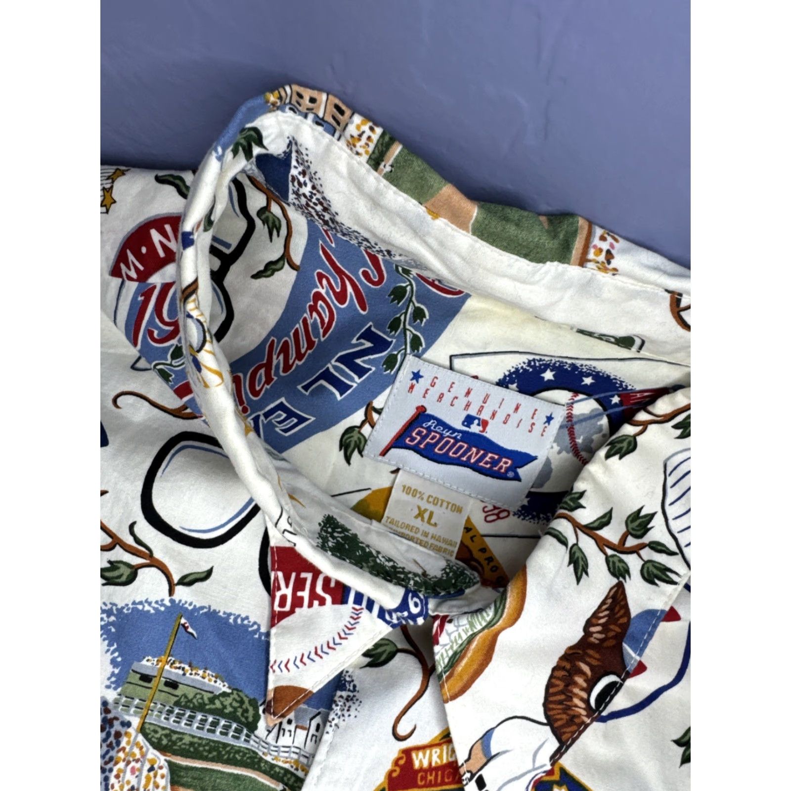 Reyn Spooner Reyn Spooner Chicago Cubs Button-Down Hawaiian Shirt Men’s XL Multicolor Short Sleeve MLB Baseball Mens Xl Shirt Size US XL / EU 56 / 4 - 3 Thumbnail