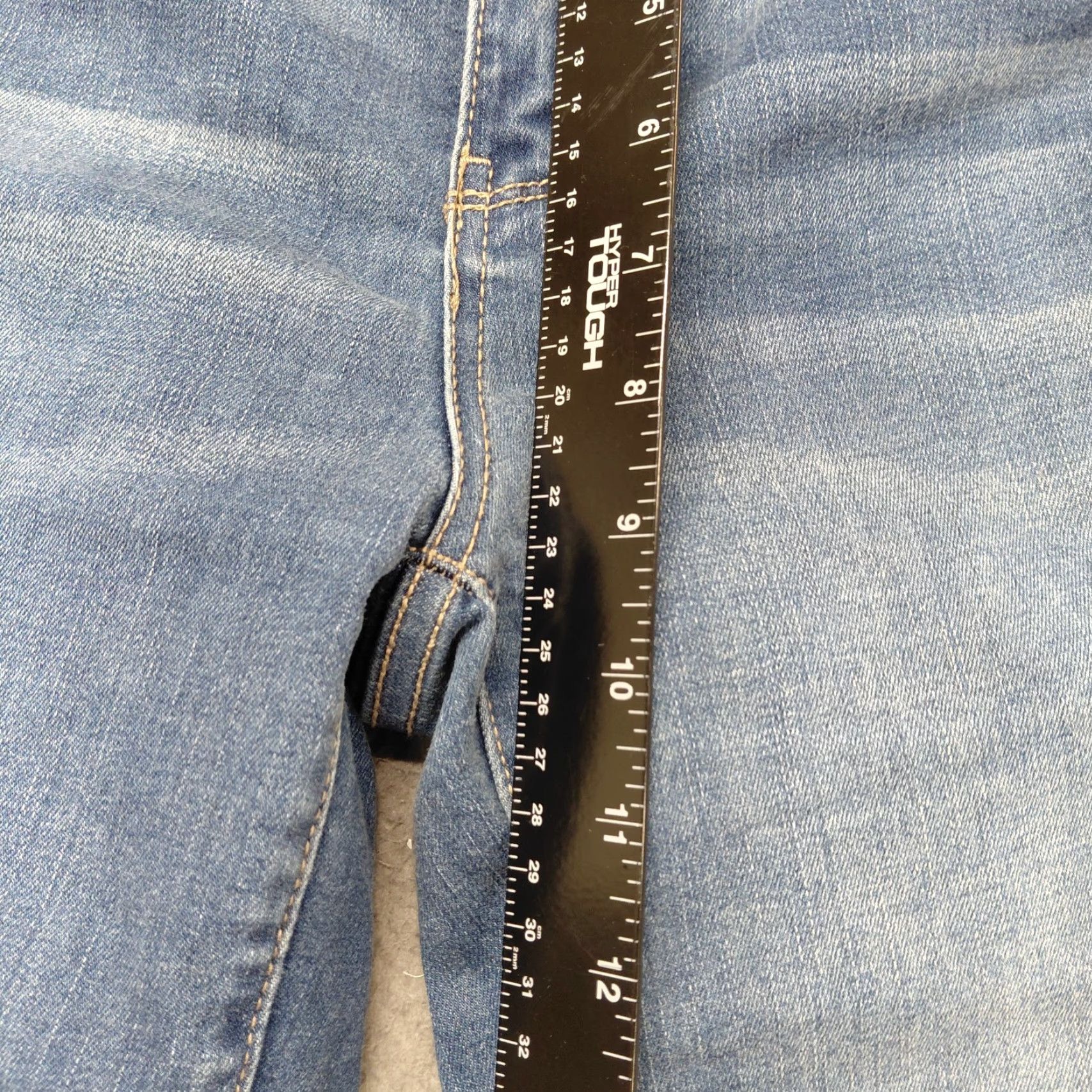 Vintage Time And Tru Jeans Women’s Size 8 Blue Mid Rise Straight Raw Hem Medium Wash EUC Jeans Refined Title Size 30" / US 8 / IT 44 - 4 Thumbnail