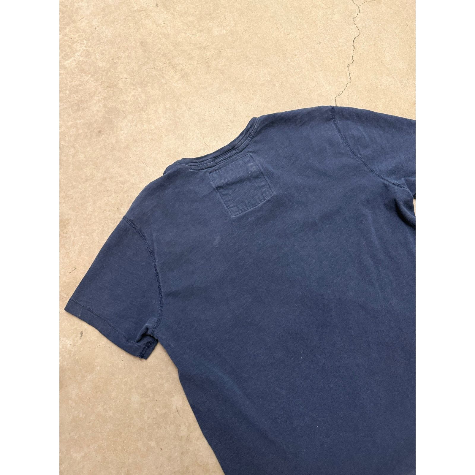 American Eagle Outfitters Vintage style American Eagle tee shirt Size US M / EU 48-50 / 2 - 6 Thumbnail