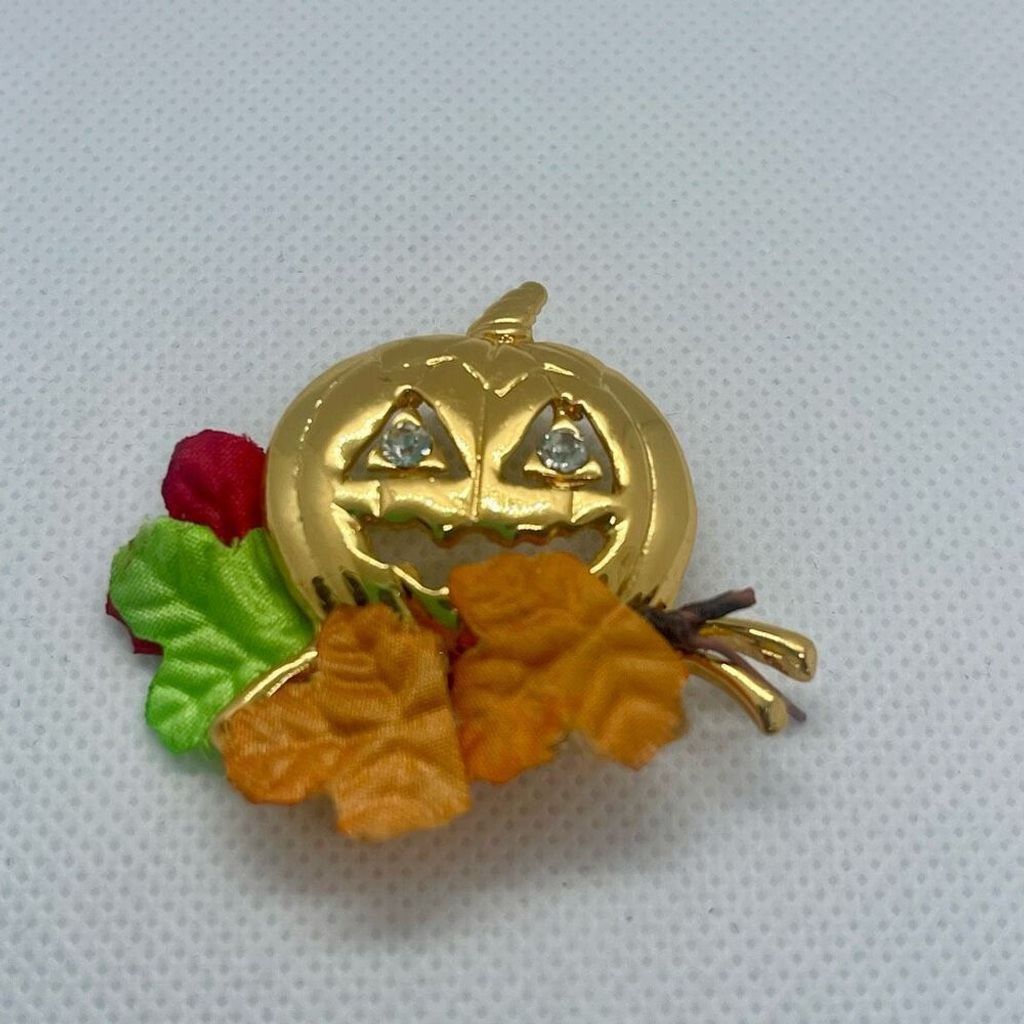 Other Vintage Gold Jack-O-Lantern Fall Crystal Pumpkin Brooch Pin Size ONE SIZE - 1 Thumbnail