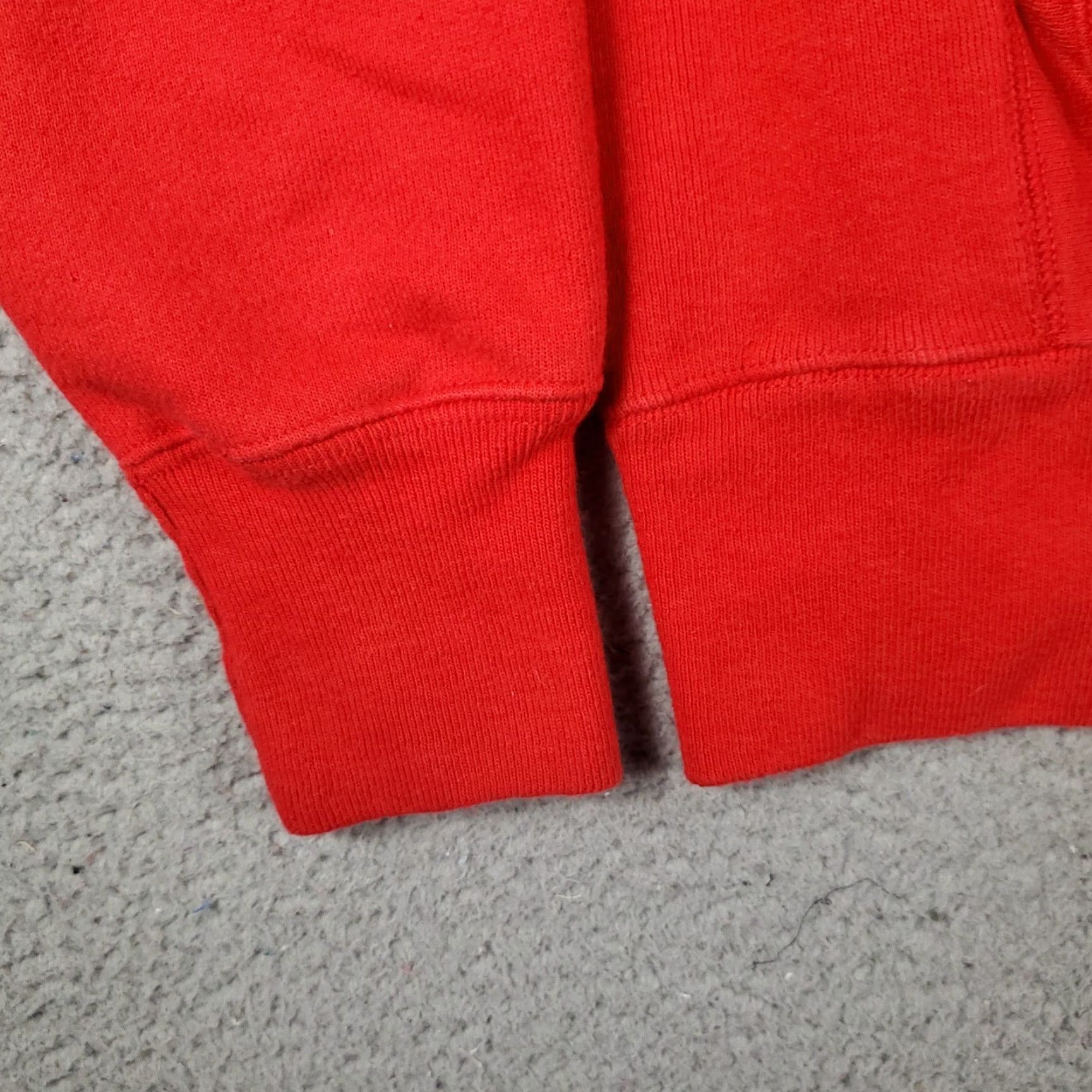 Champion Vintage Champion Hoodie Pullover Men Small Red Fleece Logo Sweatshirt Size US S / EU 44-46 / 1 - 4 Thumbnail