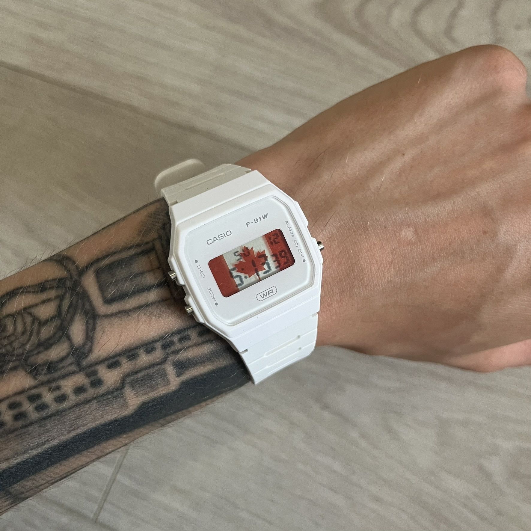 Casio F-91W 