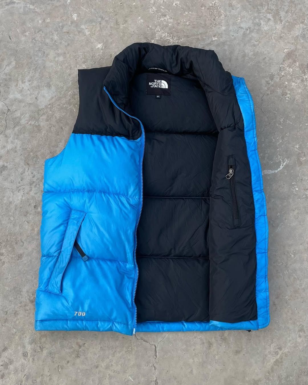The North Face Vintage TNF 700 Nuptse Down Sleeveless Puffer Jacket Size US S / EU 44-46 / 1 - 2 Thumbnail