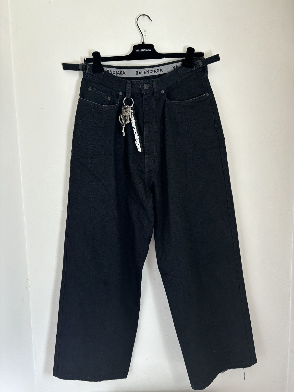 Balenciaga Balenciaga Skater Japanese Denim Baggy Jeans Size US 32 / EU 48 - 1 Thumbnail