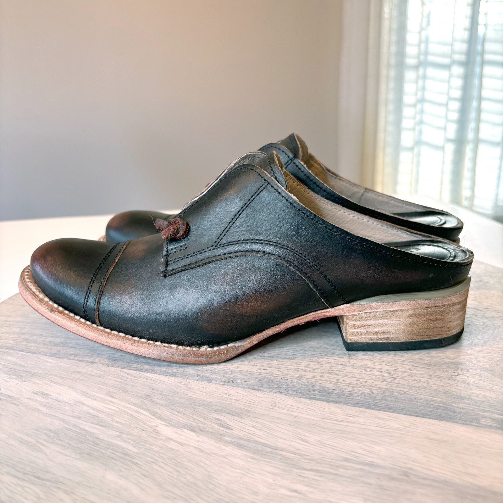 FREEBIRD Freebird Malena Women's Sz 9 Black Leather Oxford Cap Toe Size US 9 / IT 39 - 3 Thumbnail