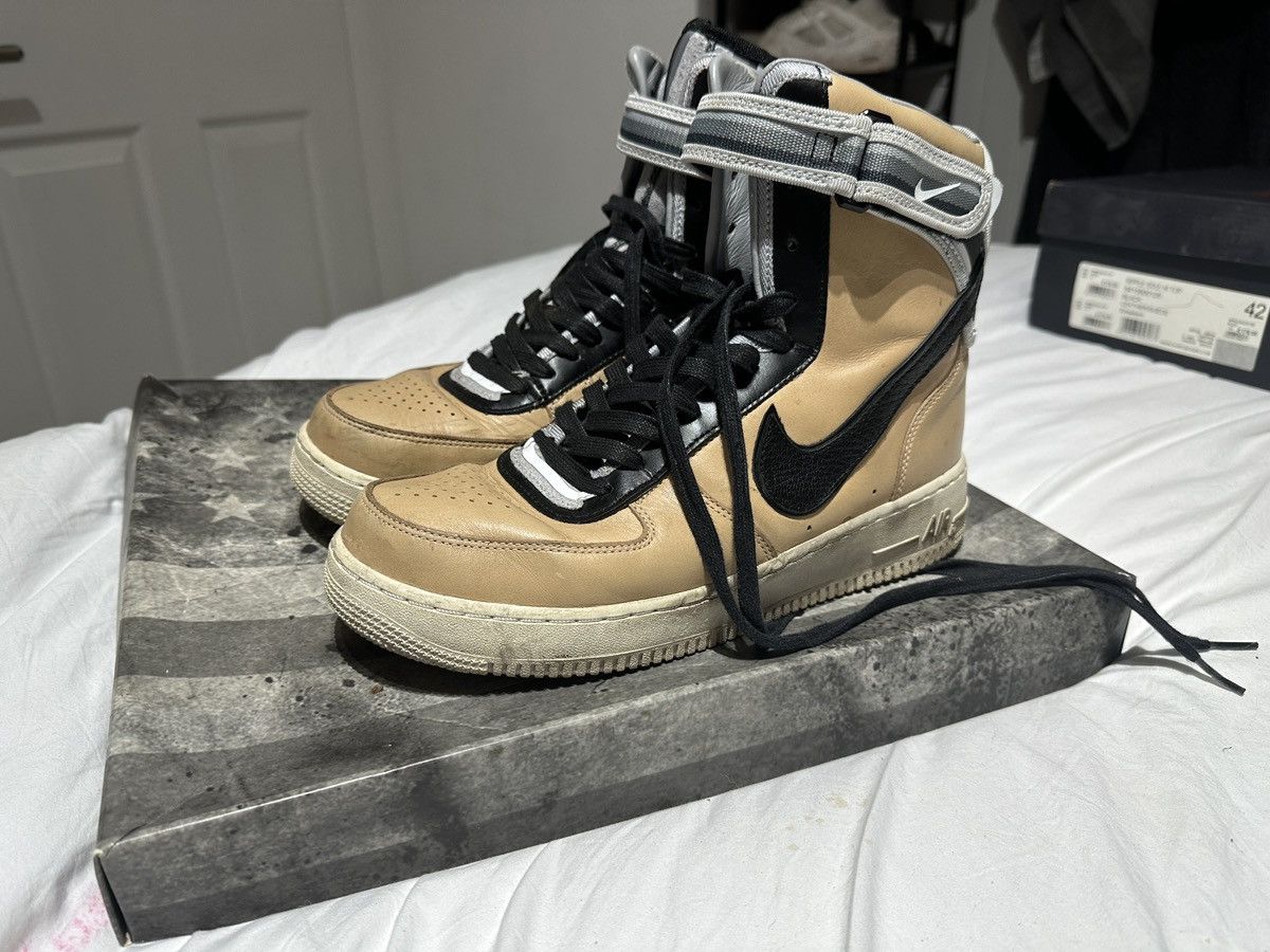Nike Nike X Riccardo Tisci - Vachetta Tan x Black Size US 9 / EU 42 - 2 Thumbnail