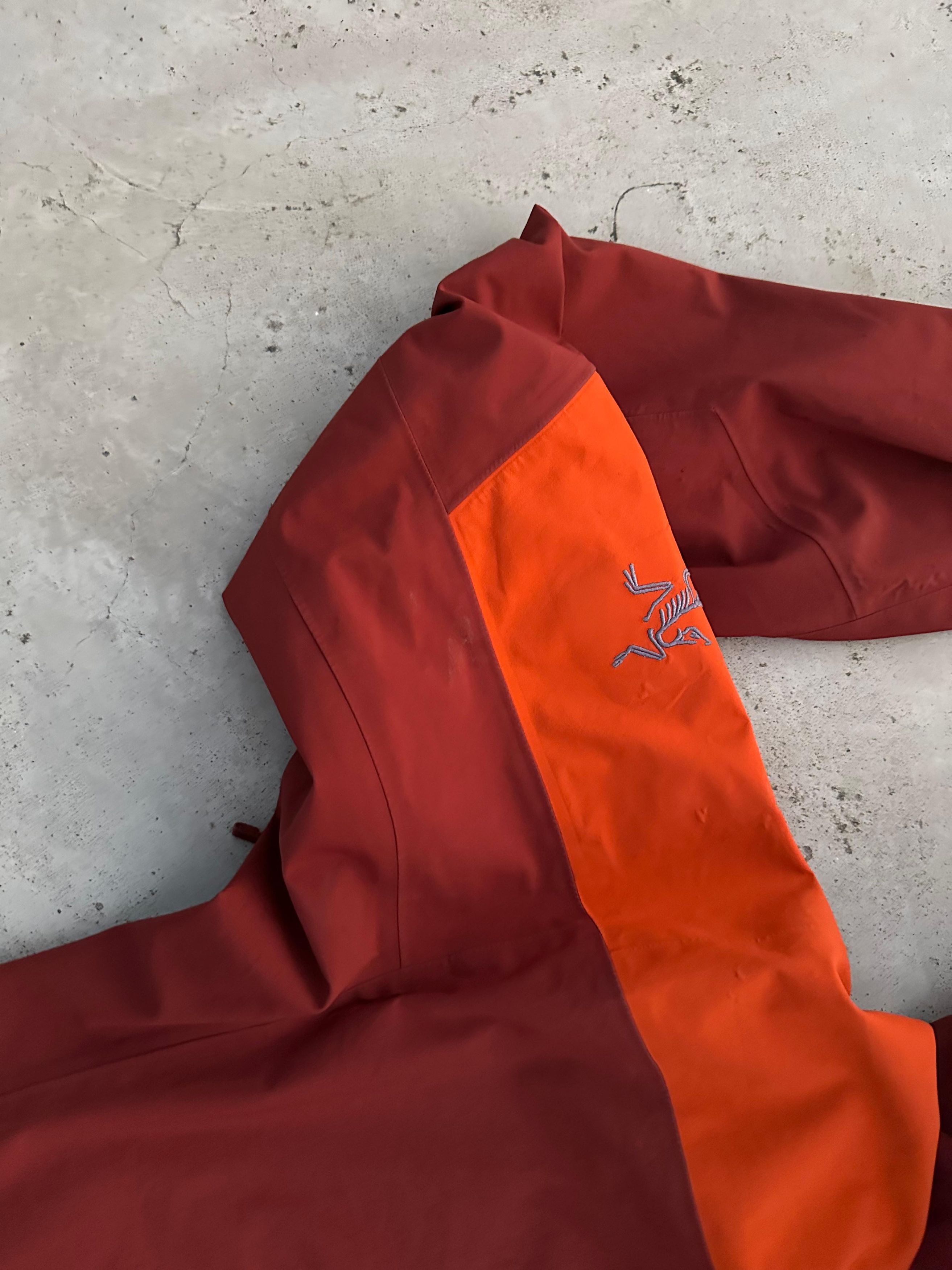 Arc'teryx × Goretex × Vintage 2012 Vintage Arcteryx Gore stingray Tex Recco Jacket Size US M / EU 48-50 / 2 - 9 Thumbnail