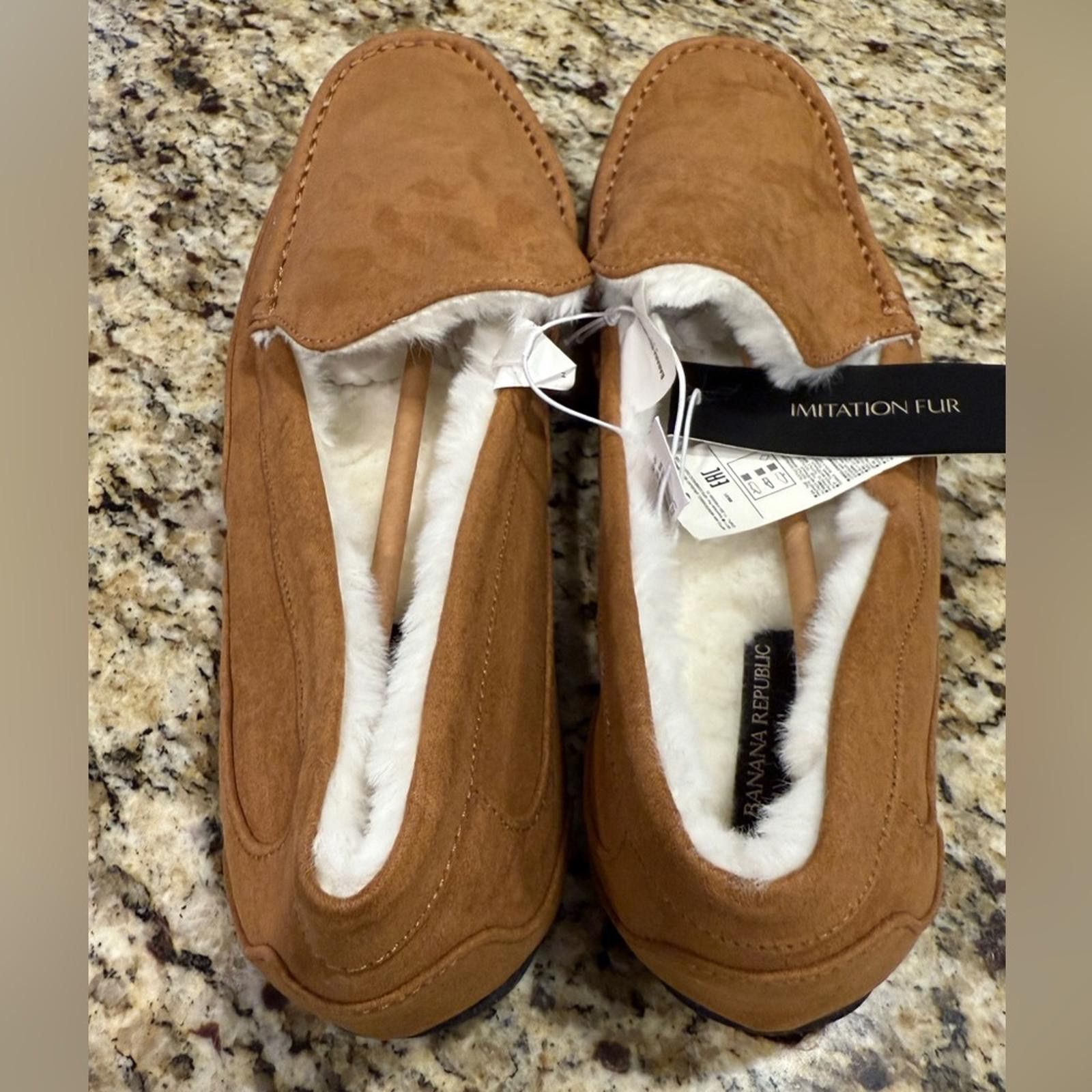 Other Banana Republic Factory tan faux leather fur slipper XL Size US 7.5 / IT 37.5 - 4 Thumbnail