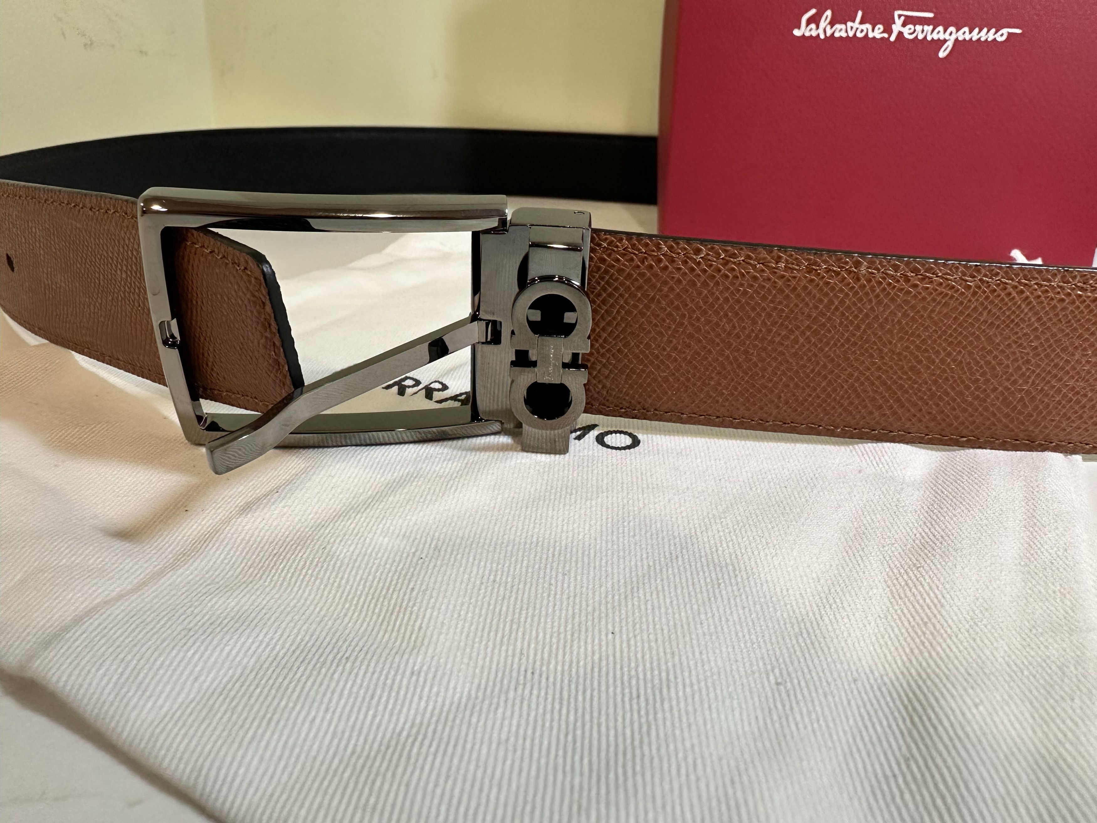 Salvatore Ferragamo Reversible Radica/Nero Leather Salvatore Ferragamo Belt Size 32 - 6 Thumbnail
