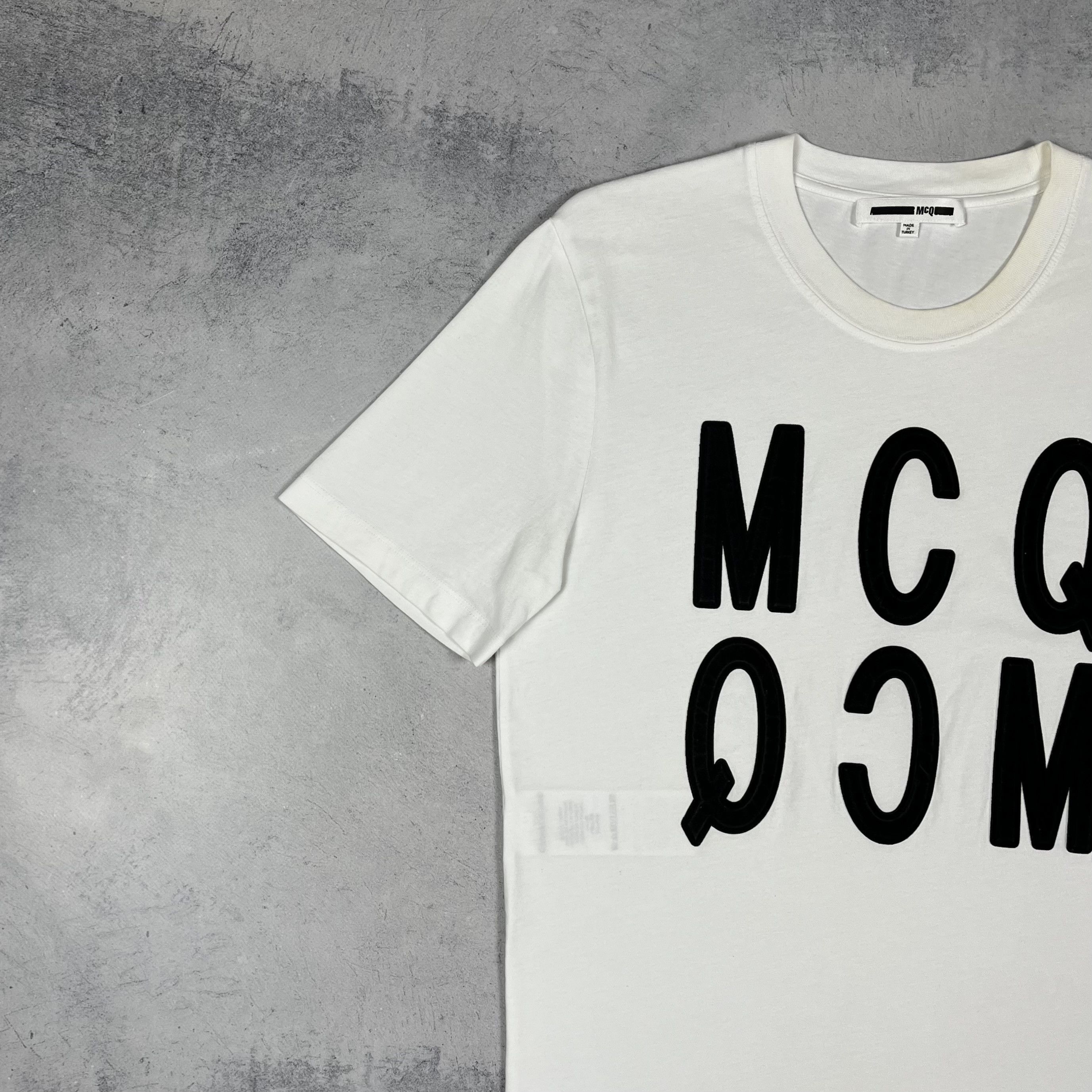 Alexander McQueen Designer Alexander McQueen MCQ Big Logo T Shirt Size US L / EU 52-54 / 3 - 6 Thumbnail