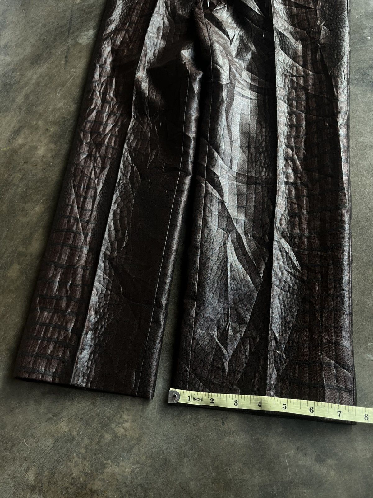 Jean Paul Gaultier JEAN PAUL GAULTIER HOMME JPG CROCODILE LEATHER EFFECT PANTS Size US 30 / EU 46 - 17 Thumbnail