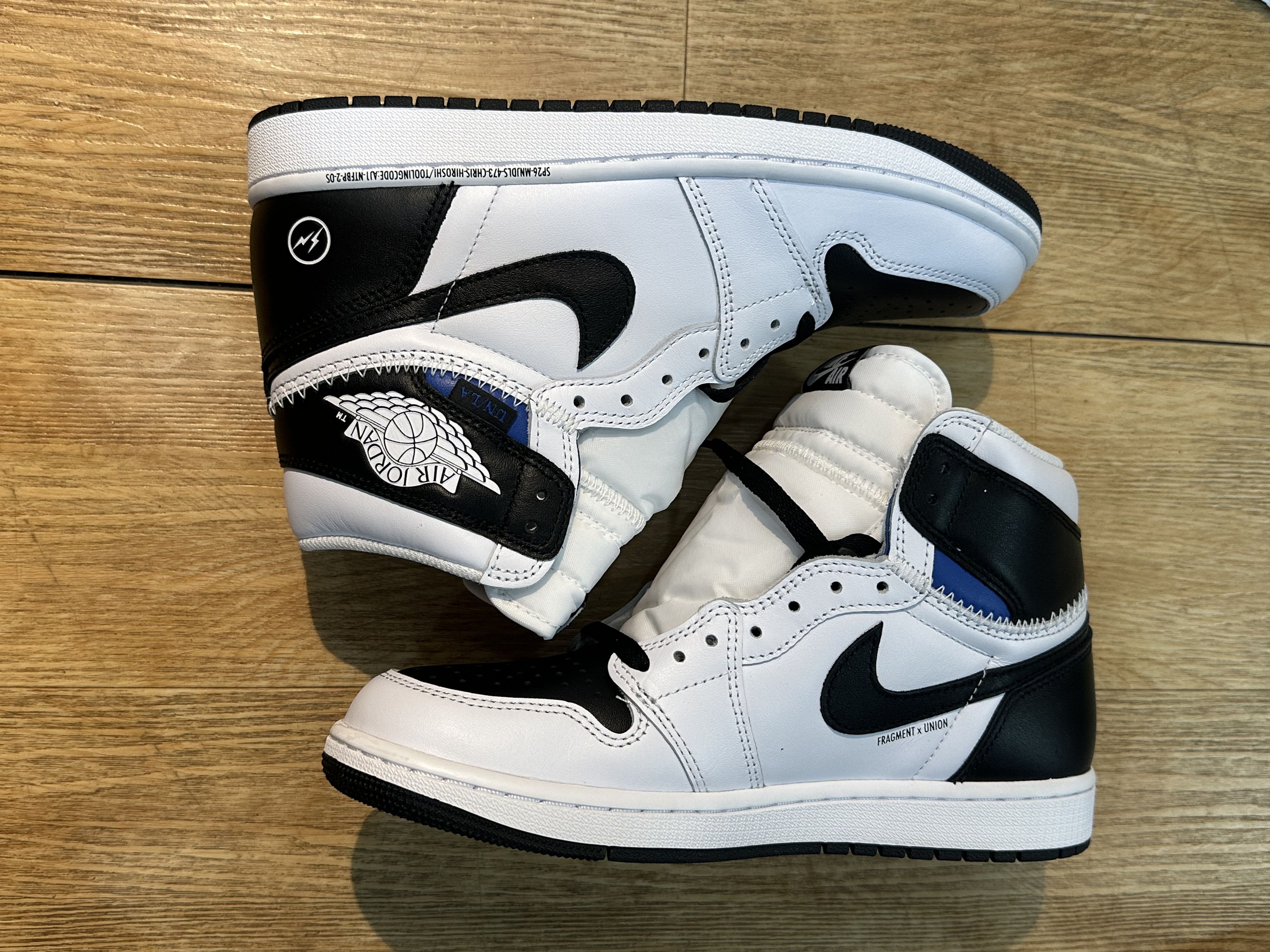 Fragment Design × Nike Jordan 1 Retro High OG SP Fragment x Union LA White Black Size US 9 / EU 42 - 1 Thumbnail