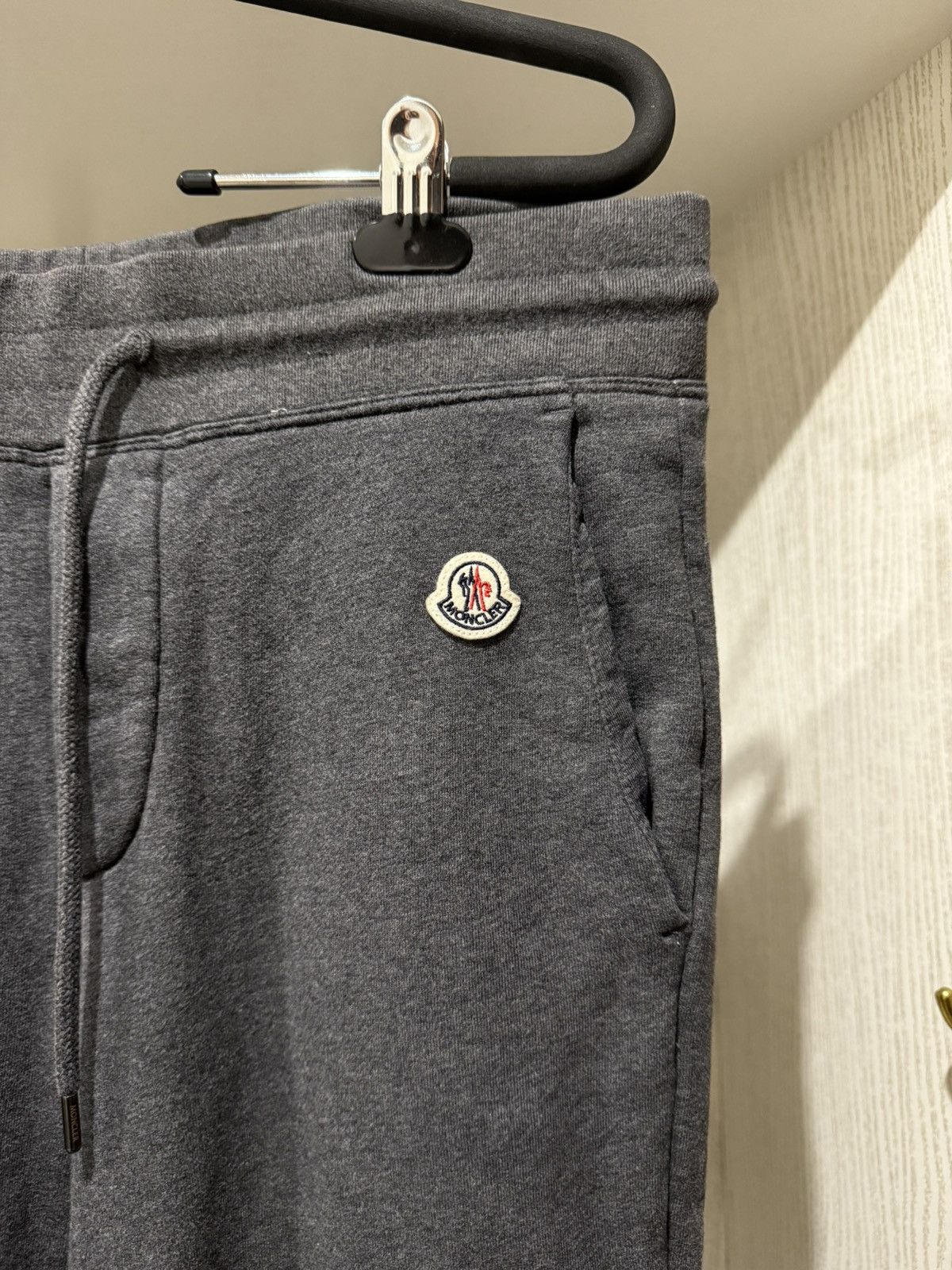 Moncler Moncler Pants sweatpants joggers size M pantalone Size US 32 / EU 48 - 5 Thumbnail