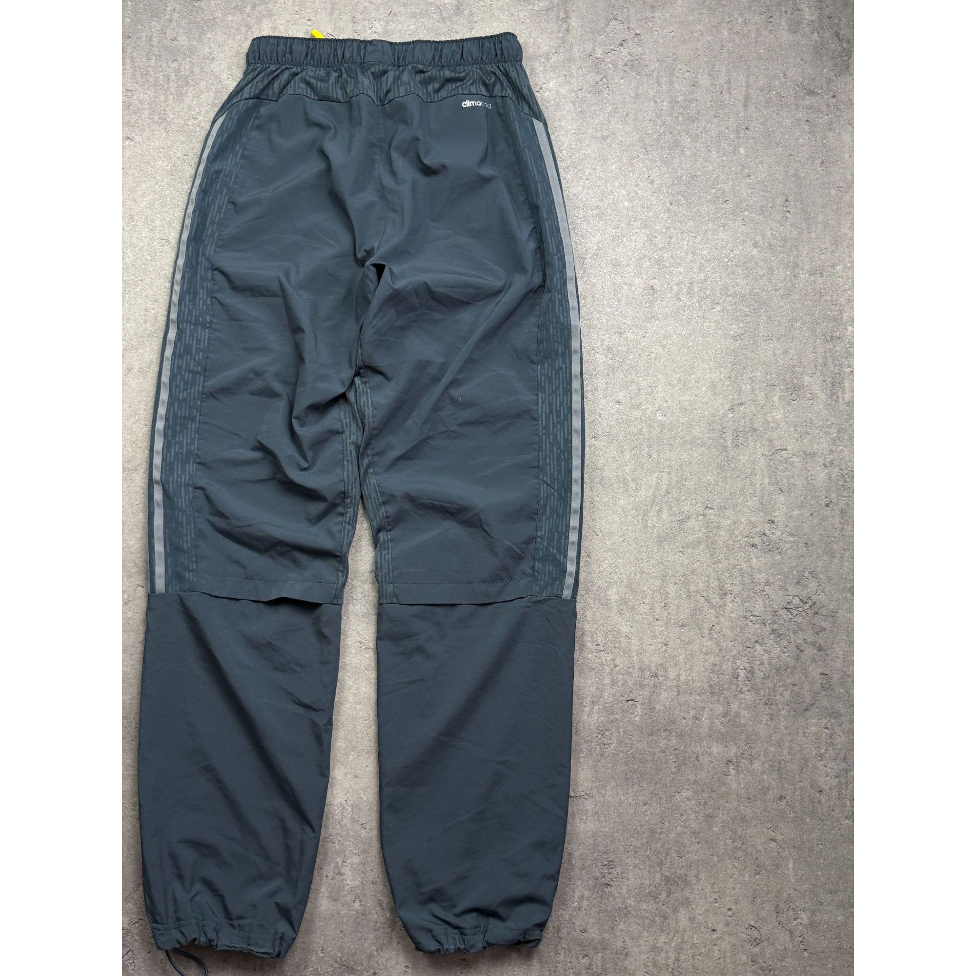 Adidas ADIDAS Grey Technical Tracksuit Bottoms • Adjustable Cuffs • Size US 30 / EU 46 - 7 Thumbnail