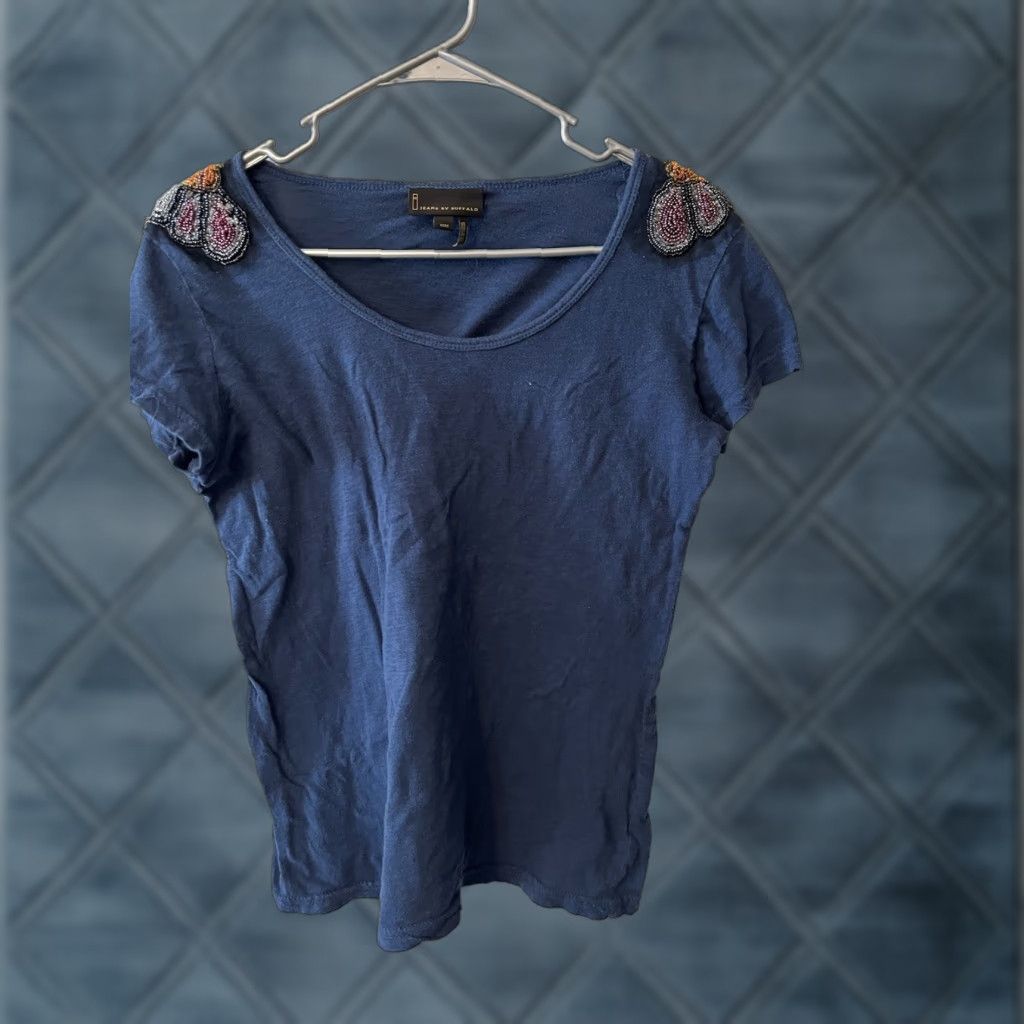 Vintage BUFFALO i jeans Blue Jeans - Butterfly Bling Shoulder Top - SZ M - Short Sleeve Crew Neck Women's T-Shirt Size M / US 6-8 / IT 42-44 - 1 Thumbnail
