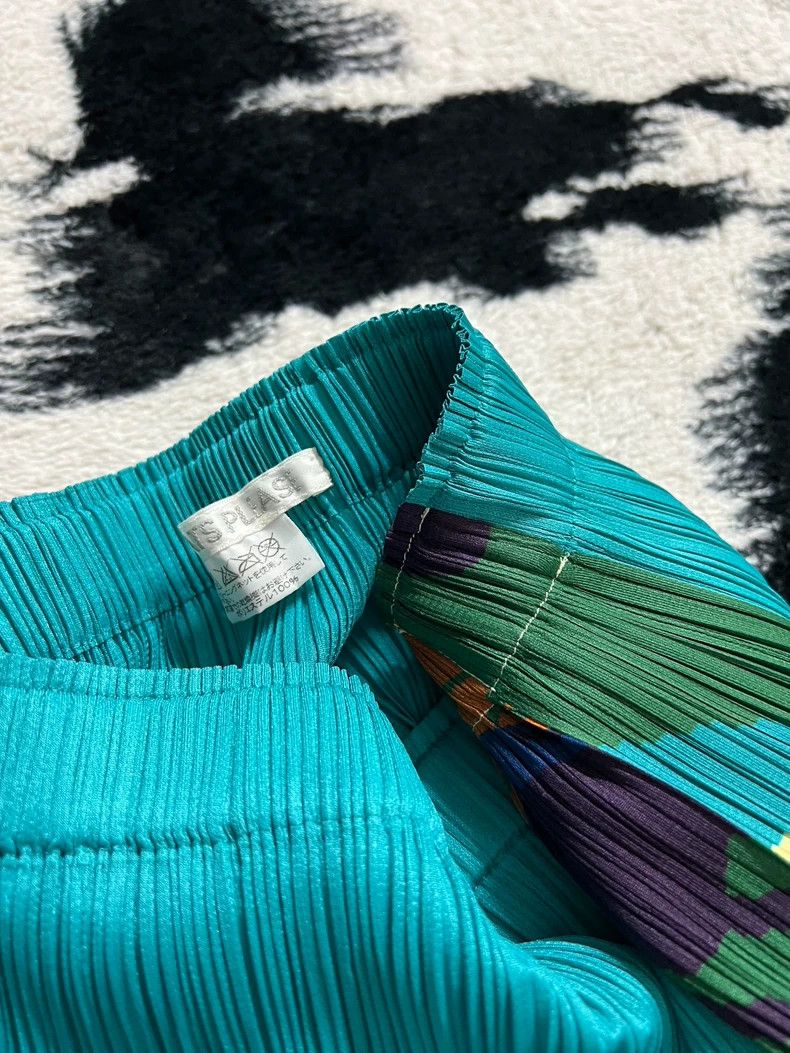 Issey Miyake Issey Miyake size:3 A light blue skirt Size 42" / US 20 - 5 Thumbnail