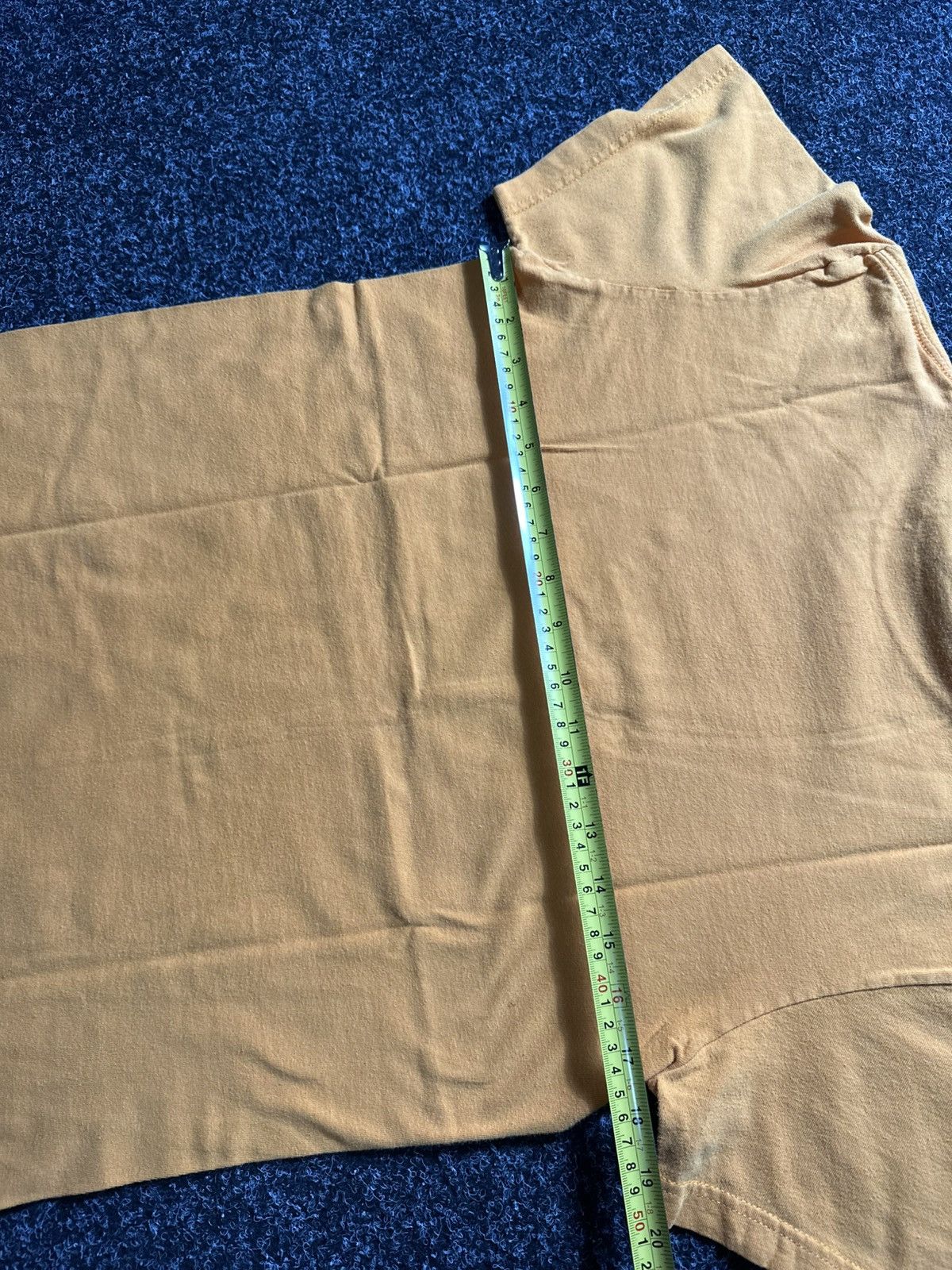 Quiksilver 🚨 VINTAGE BIG LOGO QUICKSILVER yellow faded SURF Y2K RARE Size US S / EU 44-46 / 1 - 11 Thumbnail