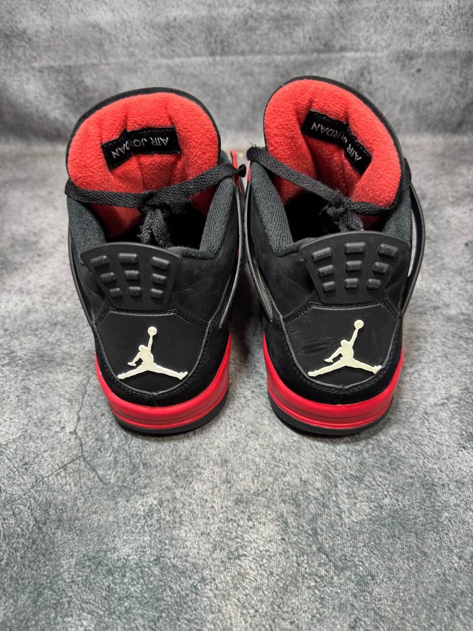 Jordan Brand Size 10 | Jordan 4 Red Thunder No Box | Pre-Owned Size US 10 / EU 43 - 3 Thumbnail