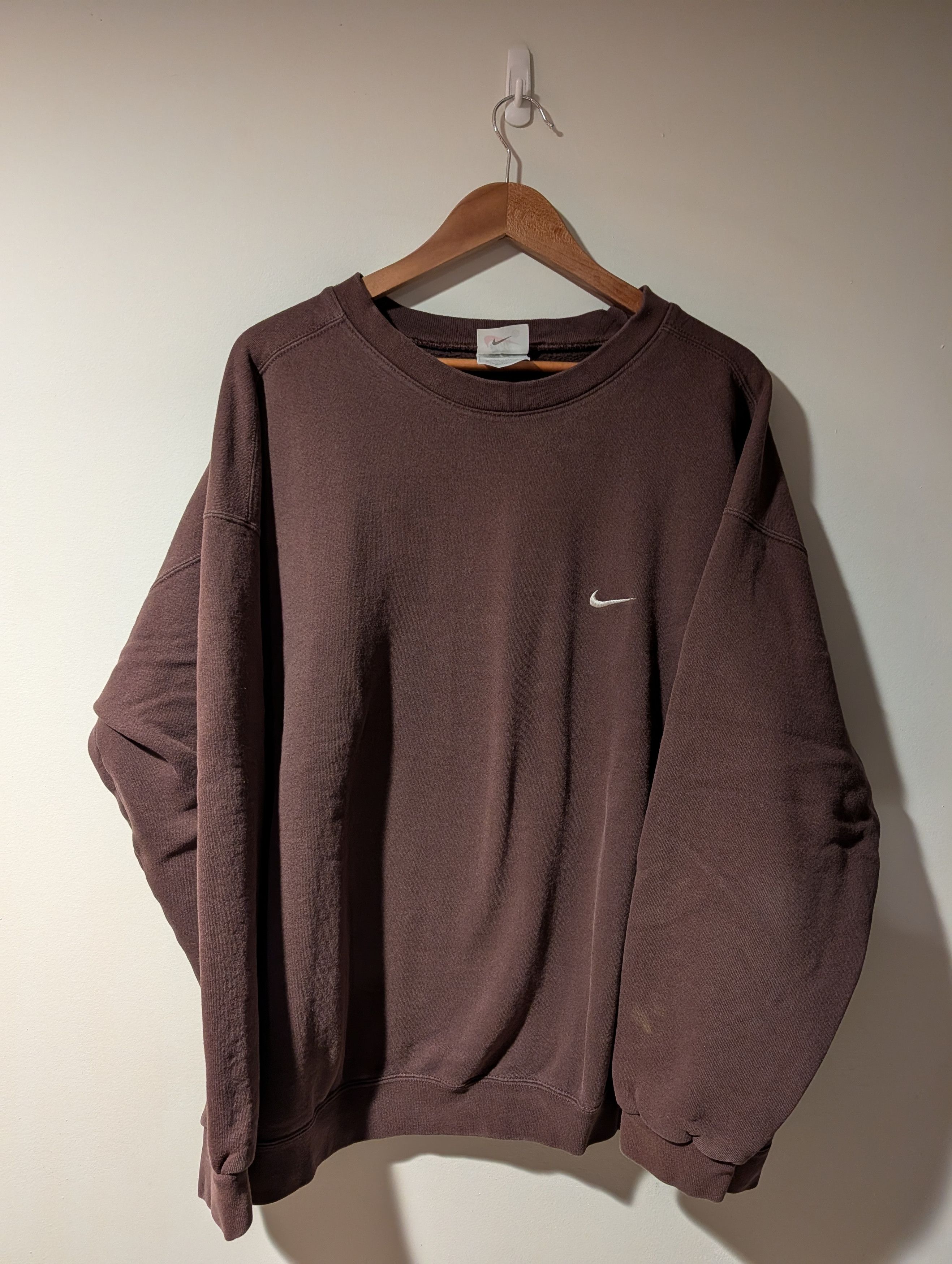 Nike Vintage 90s Nike Mini Swoosh Essential X-Large Sweatshirt Size US XL / EU 56 / 4 - 1 Thumbnail
