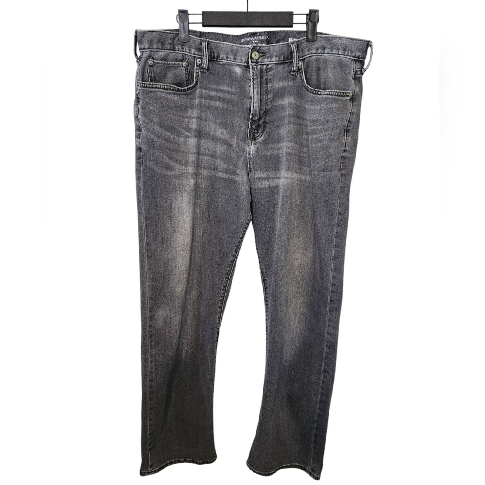 Banana Republic Banana Republic Men's Travel Slim Leg Jeans 38x32 Size US 38 / EU 54 - 1 Thumbnail