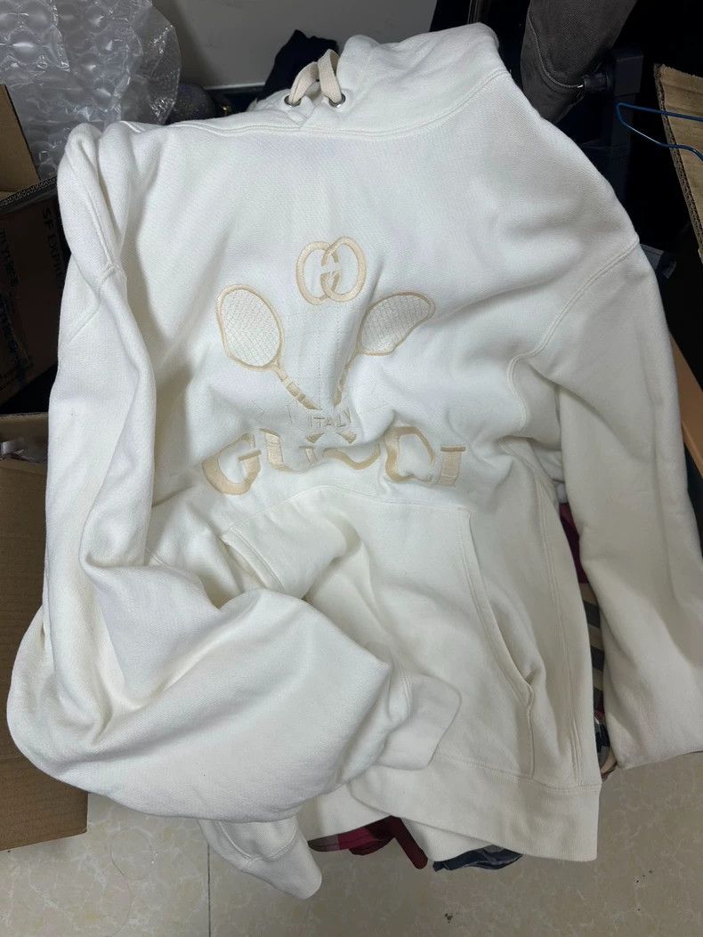 Gucci Gucci Beige logo embroidered hooded sweatshirt Size US L / EU 52-54 / 3 - 1 Thumbnail