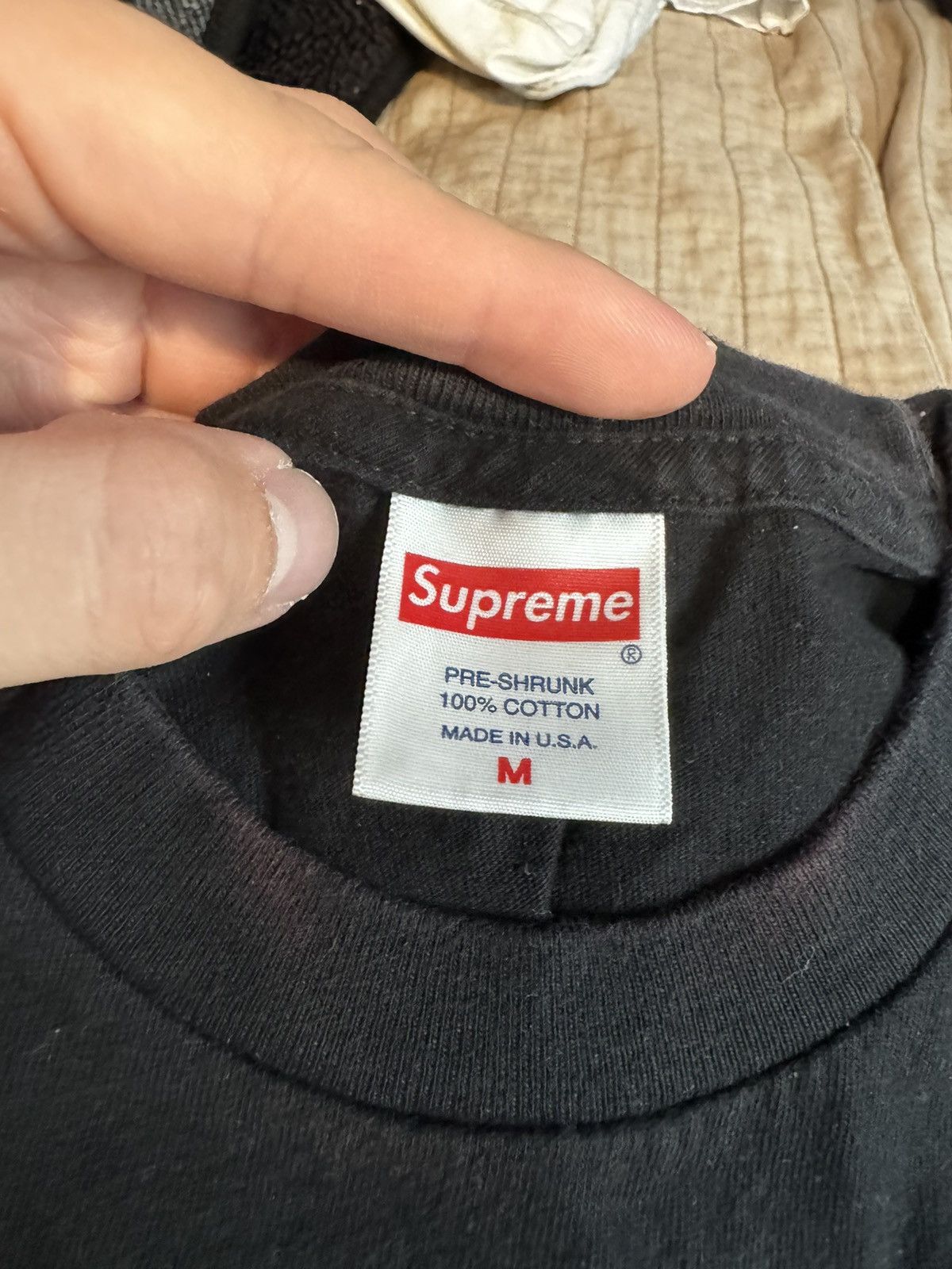 Supreme Supreme kaws chalk box logo Size US M / EU 48-50 / 2 - 3 Thumbnail