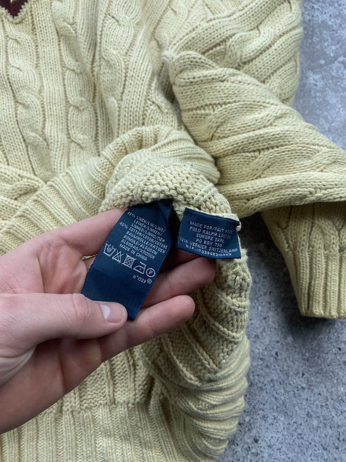 Polo Ralph Lauren × Vintage Vintage Polo by Ralph Lauren V-Neck Cable Knit Sweater Size US XXL / EU 58 / 5 - 5 Thumbnail