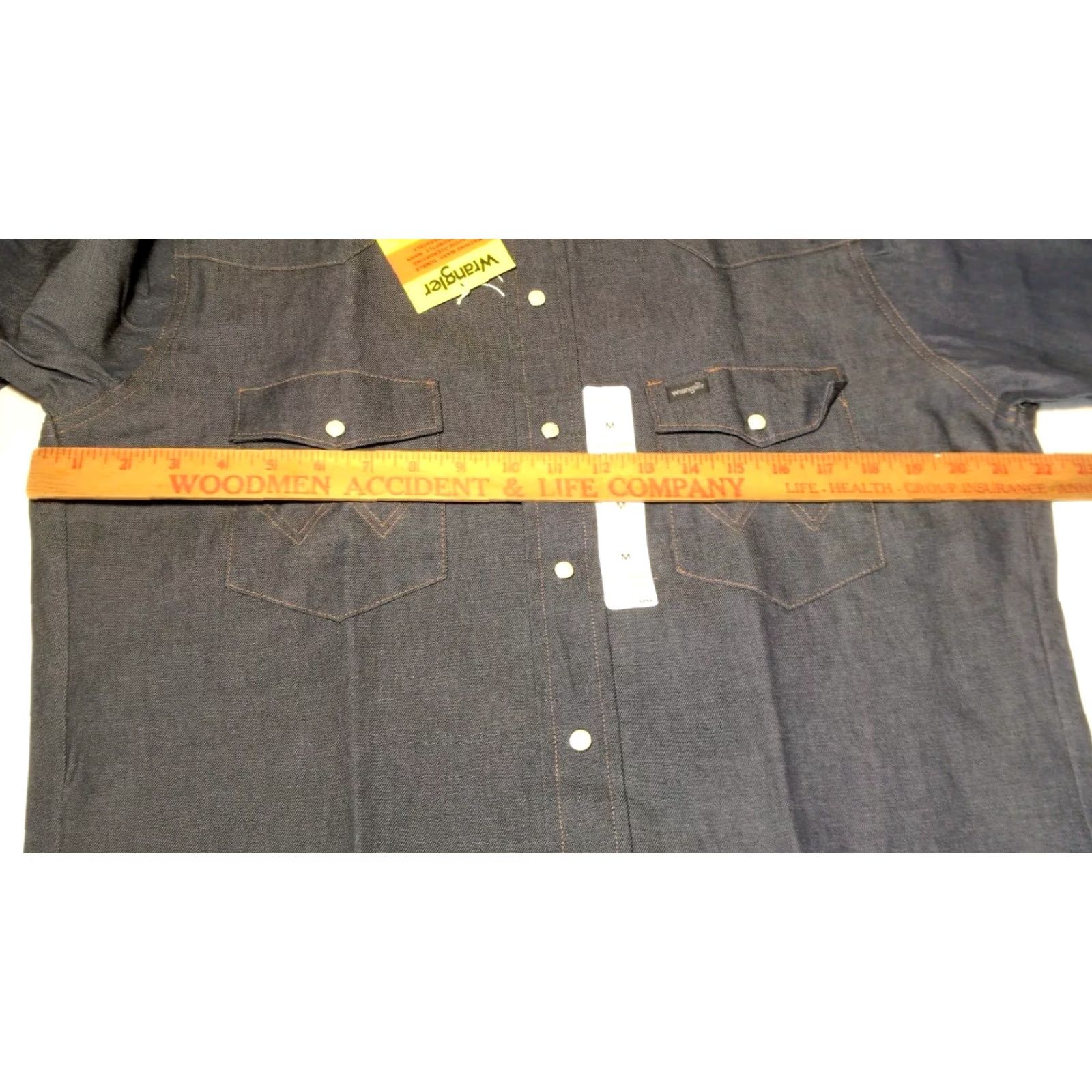 Wrangler VINTAGE Wrangler Cowboy Cut Western Work Shirt M Blue Denim Chambray Pearl Snap Workwear Shirt Size US M / EU 48-50 / 2 - 5 Thumbnail