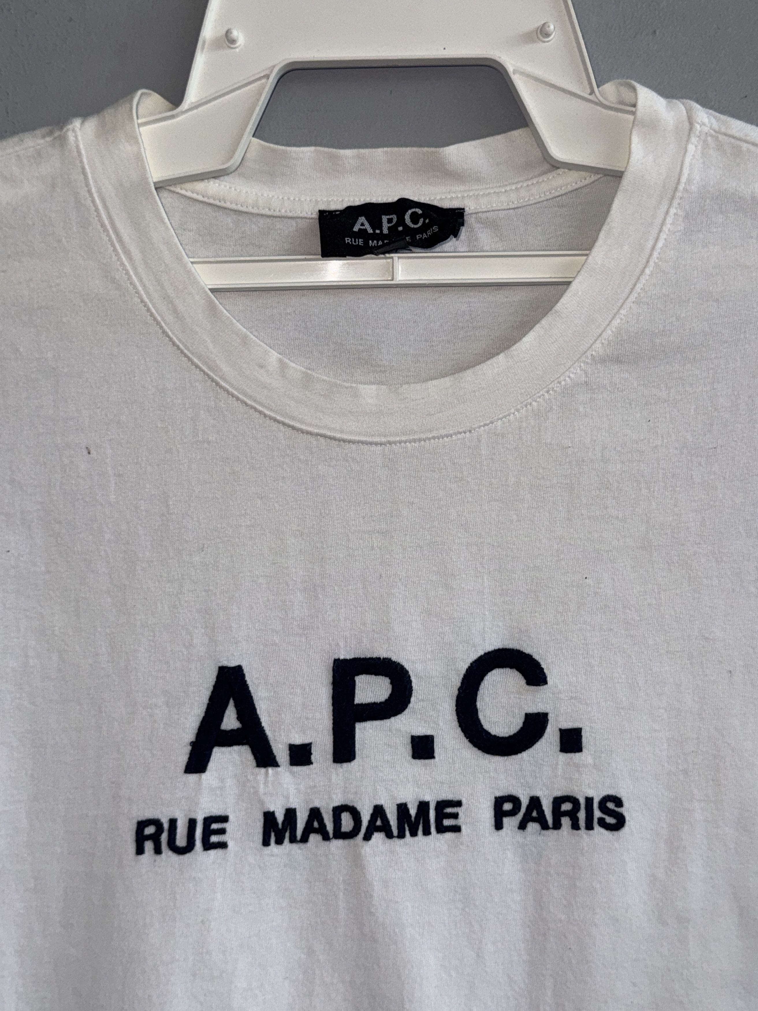 A.P.C. A.P.C Rue Madame Paris Embroidered T-Shirt Size S / US 4 / IT 40 - 2 Thumbnail