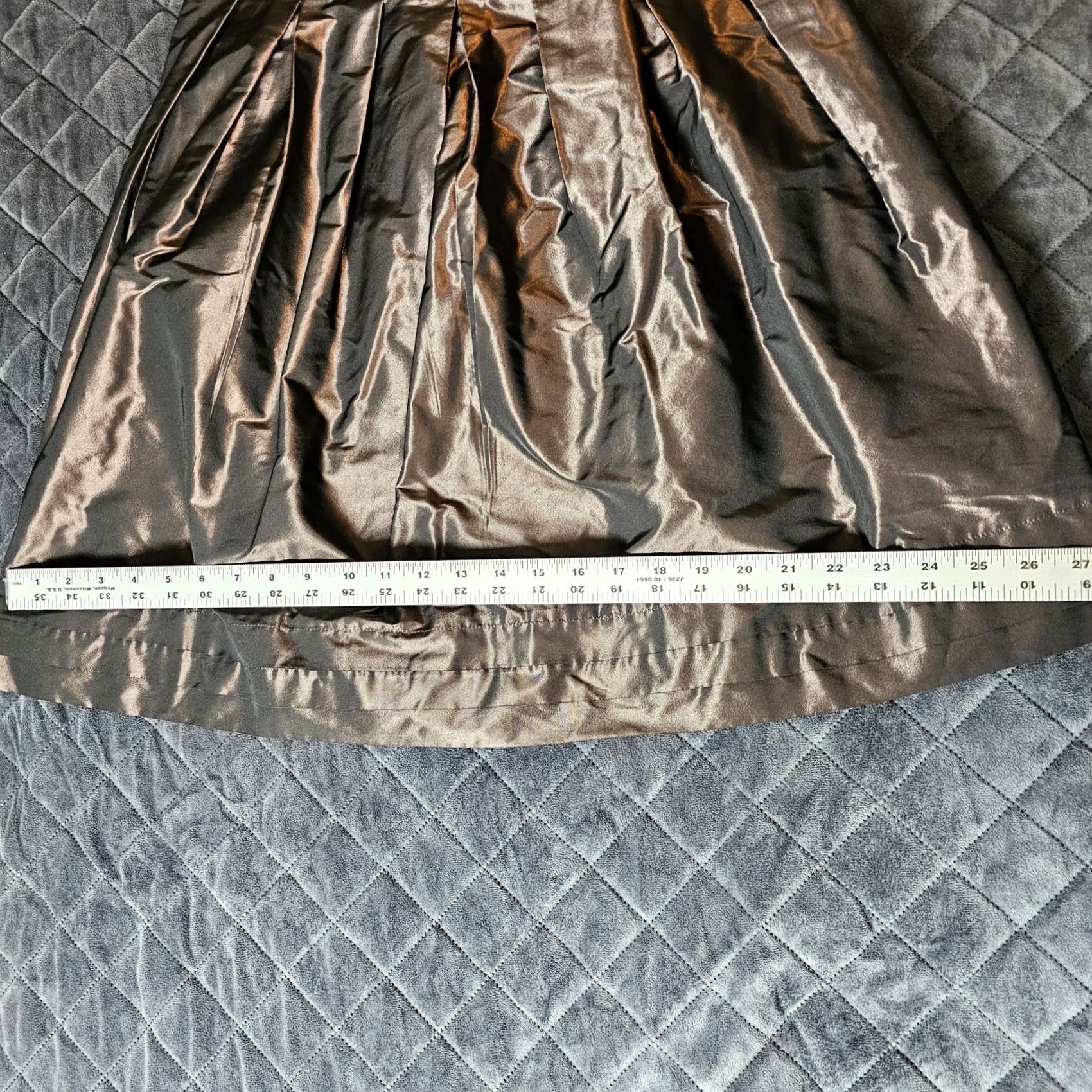 Banana Republic Banana Republic Skirt Women Midi Purple Metallic Pleated Lined Zip Size 8 Size 30" / US 8 / IT 44 - 5 Thumbnail