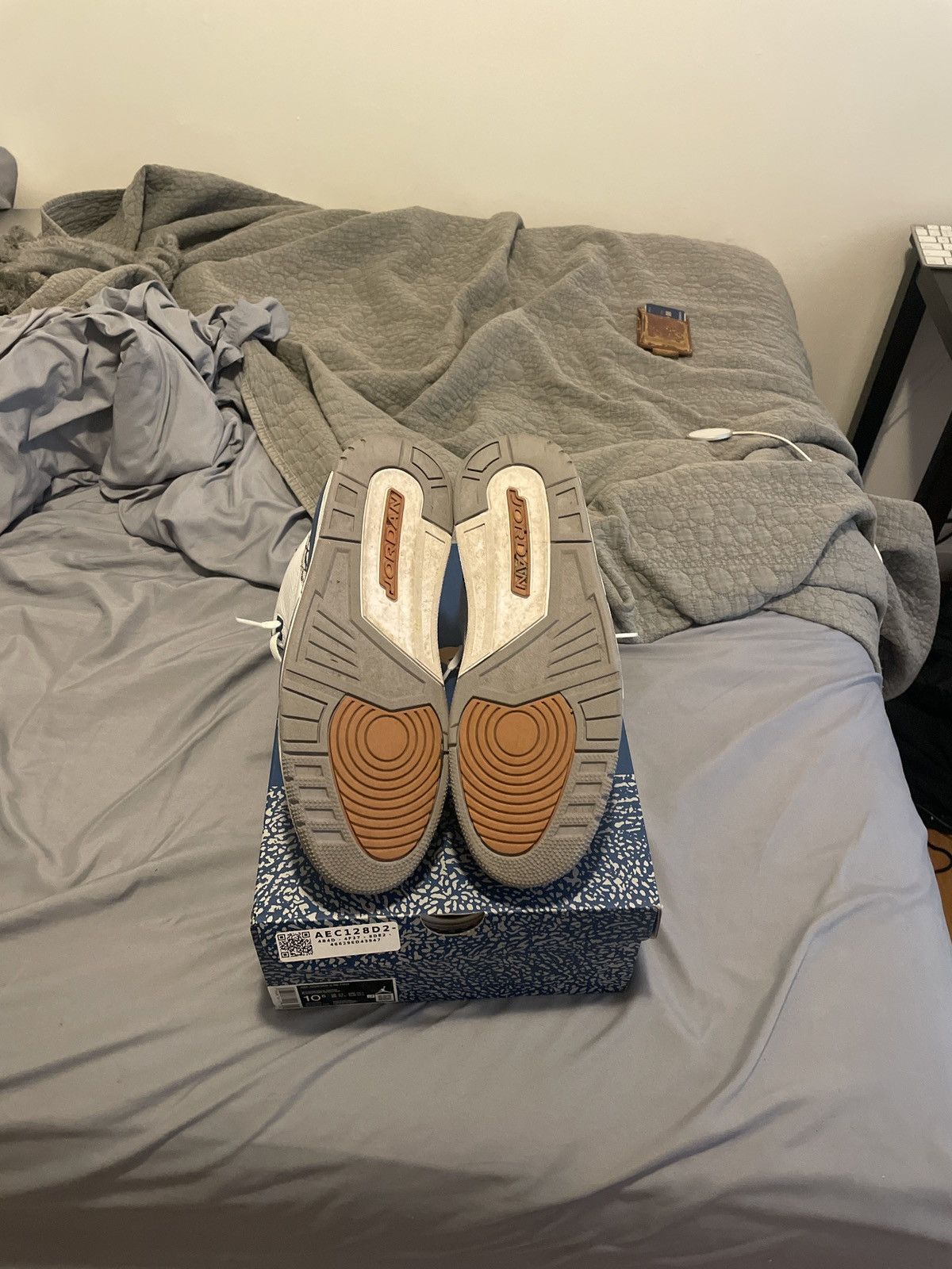 Jordan Brand Washington Wizards Jordan 3 (2023) Size US 10.5 / EU 43-44 - 8 Thumbnail