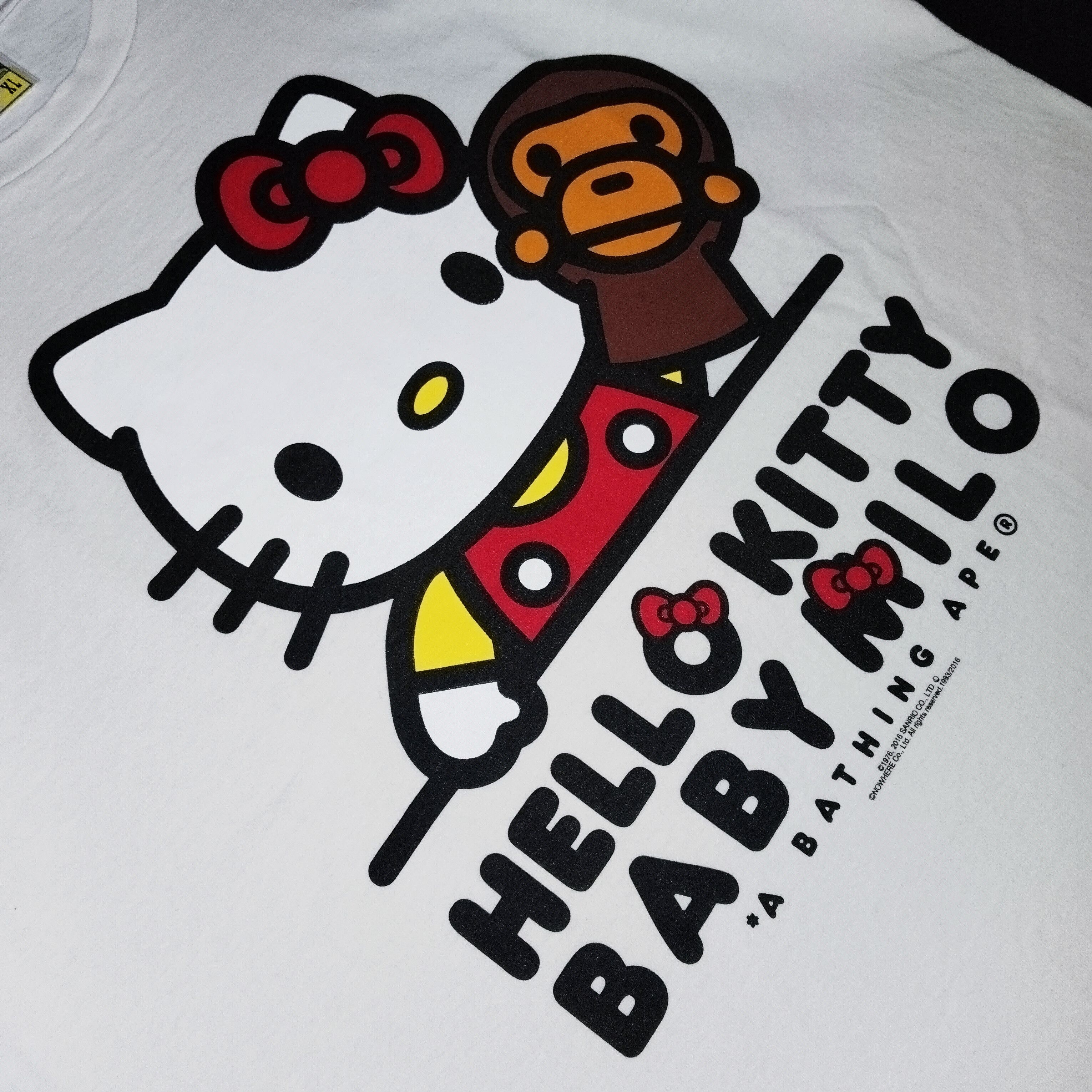 Bape 2016 Bape x Hello Kitty Tee Size US XL / EU 56 / 4 - 2 Thumbnail