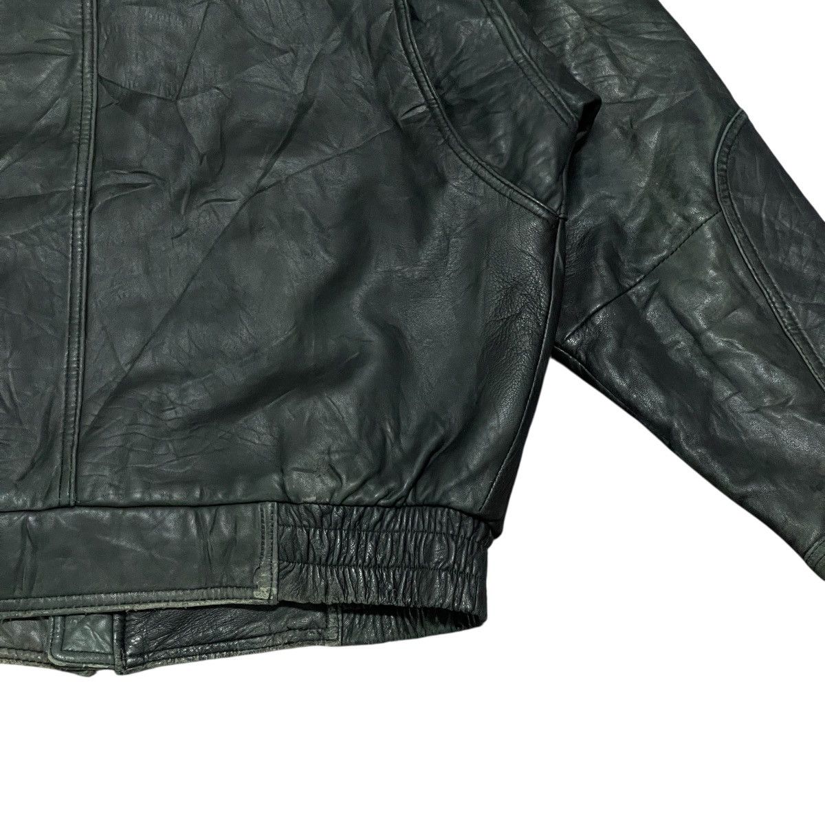 Genuine Leather Vtg Moda Italiana Flight Bomber Leather Jacket Fur Collar Size US L / EU 52-54 / 3 - 14 Thumbnail