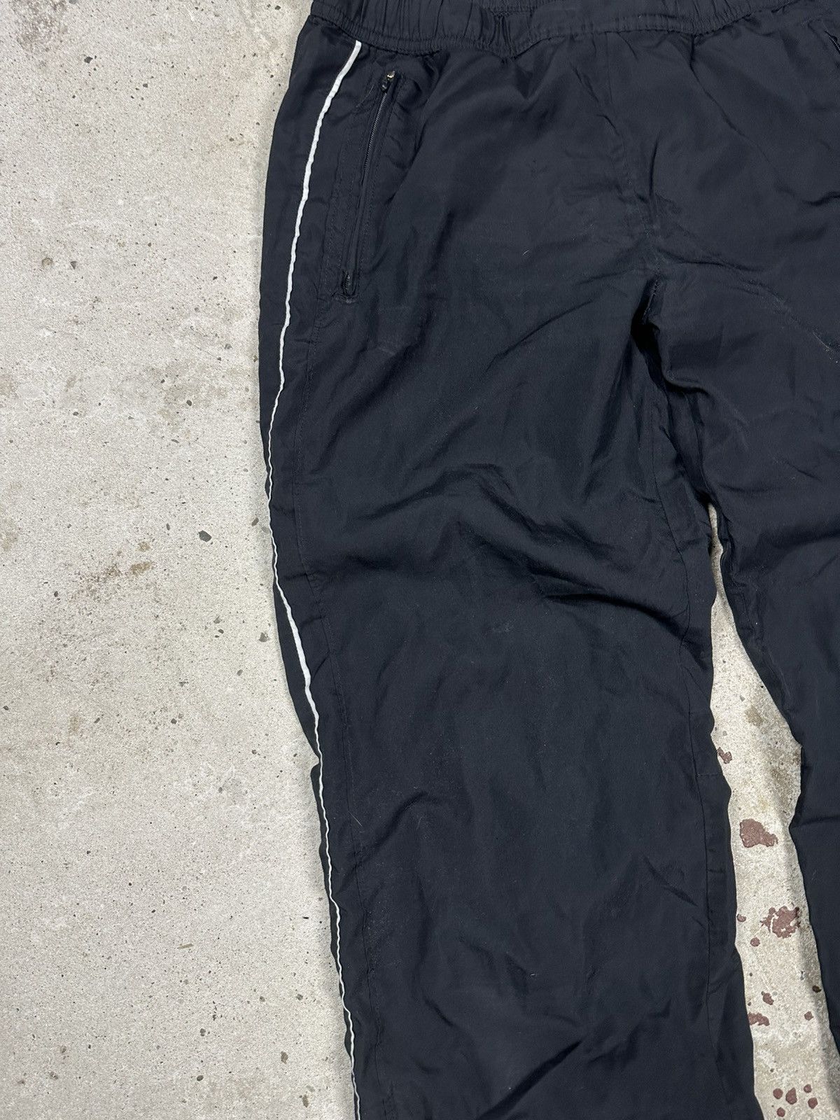 Nike Vintage Y2K Nike Baggy Black Track Pants Swoosh Size US 30 / EU 46 - 6 Thumbnail