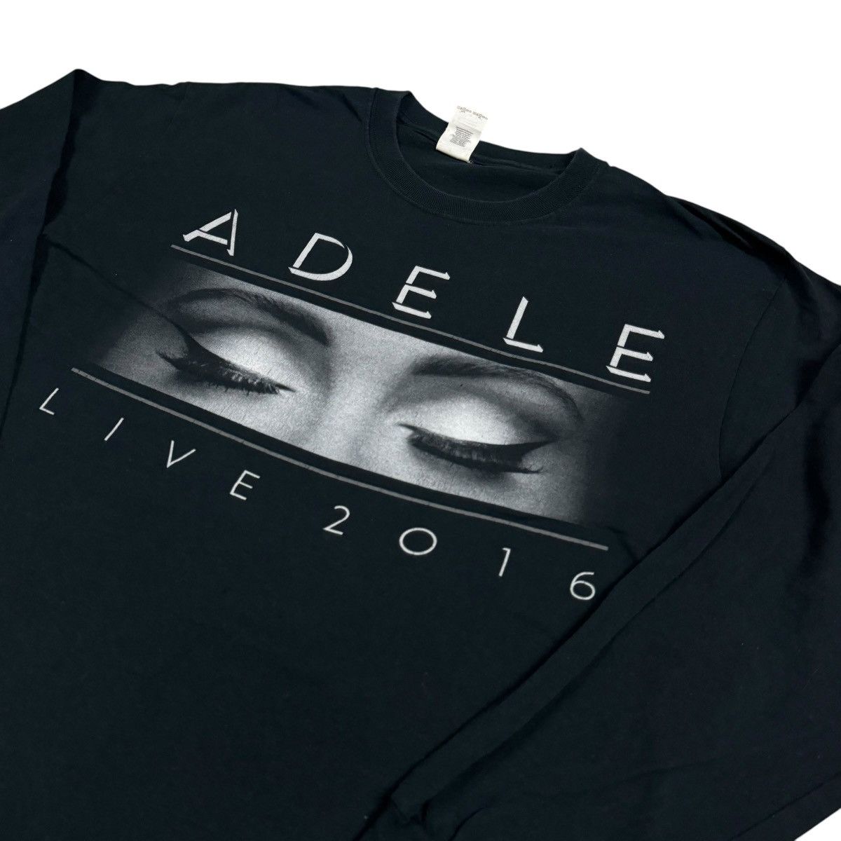 Band Tees ADELE Live 2016 Tour Promo Big Logo Shirts Size US M / EU 48-50 / 2 - 3 Thumbnail