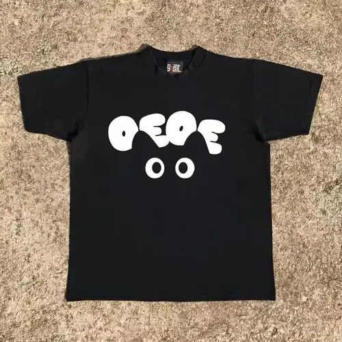 VIBE Misaki x Maya Black casual retro cat eyes print t-shirt Size US M / EU 48-50 / 2 - 1 Thumbnail